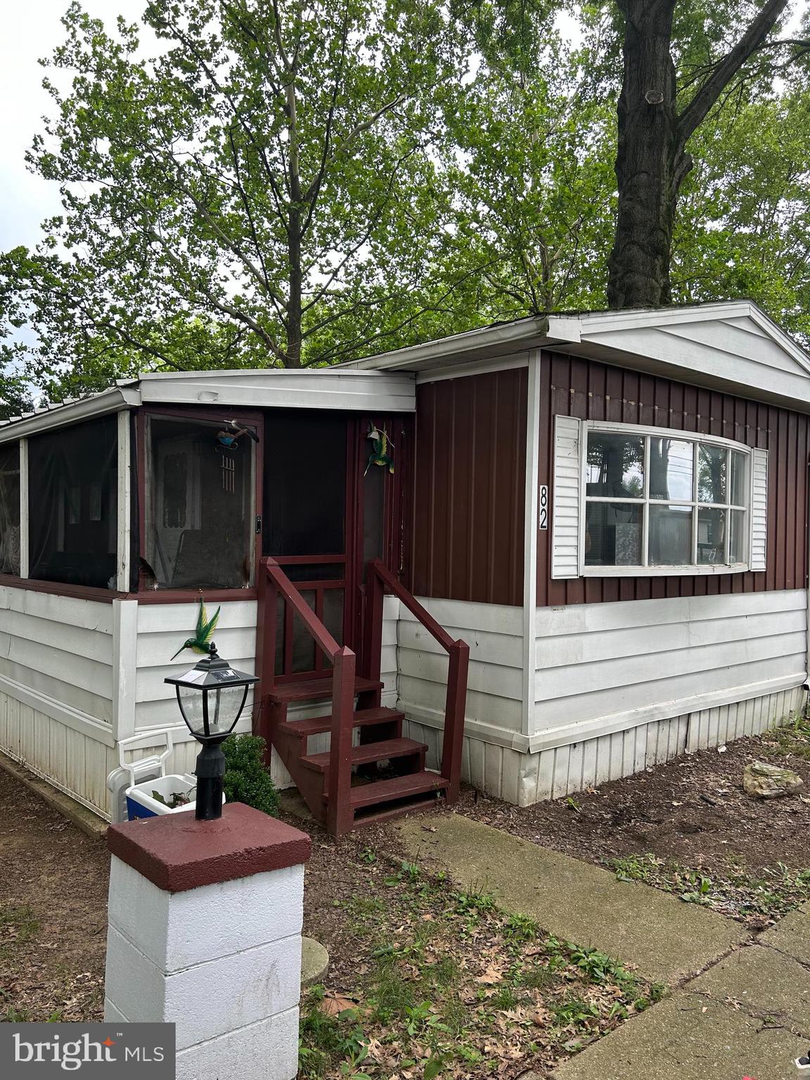 This charming 3-bedroom, 1-bathroom 14x72 single-wide home offers the perfect blend of comfort, convenience, and location. Ideally situated near shopping, dining, and with quick access to I-81 and the PA Turnpike for easing commuting. Inside there is a bright, open floor plan that seamlessly connects the kitchen and living area. The updated kitchen combines functionality with style. There is tile flooring throughout the home adds both elegance and easy upkeep.
Enjoy your morning coffee or pleasant evenings in the spacious 14x30 screened-in porch. A 10x10 storage shed is included for convenient extra storage. The home sits on a generous corner lot with ample parking, offering both space and convenience. There is also a community park for outdoor enjoyment.
Don’t miss this opportunity to own an affordable, low-maintenance home in a desirable location. Schedule your tour today and discover everything 82 Malibu Blvd. has to offer. Must be park approved.