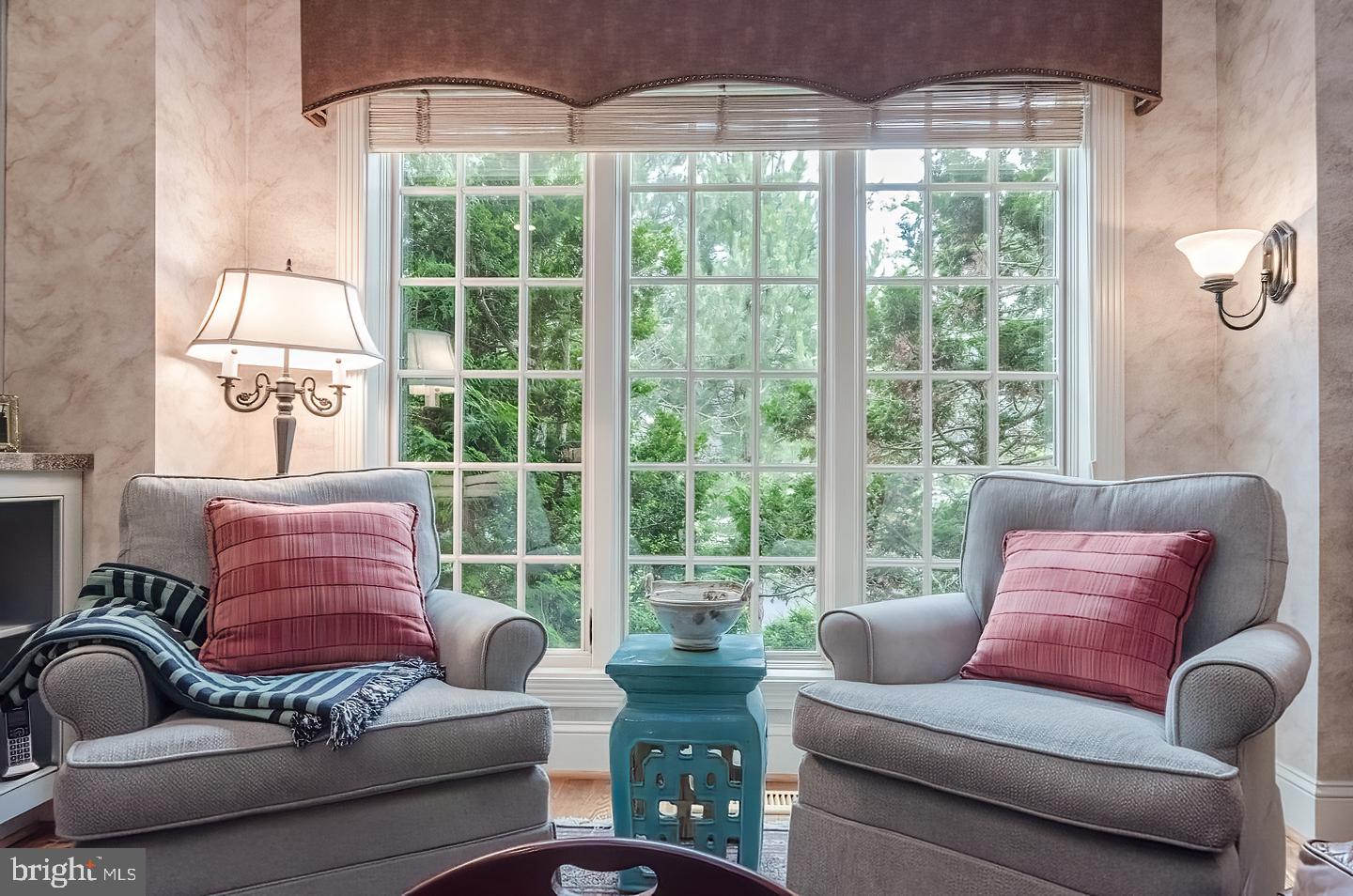 FERNBANK - Residential