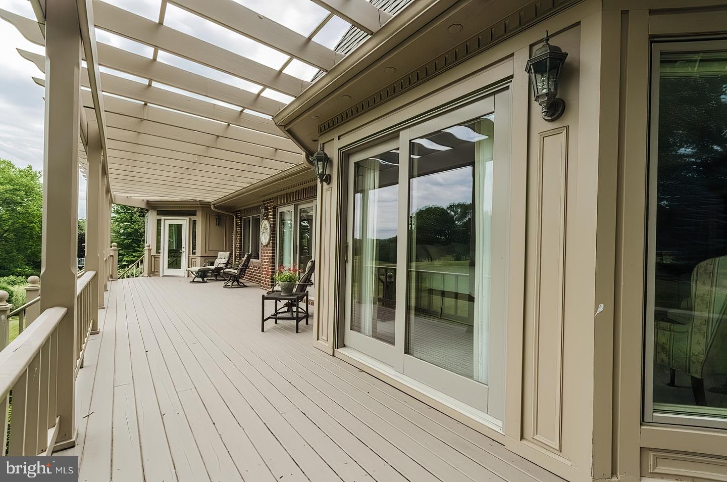 FERNBANK - Residential