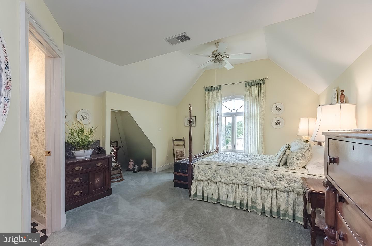 FERNBANK - Residential