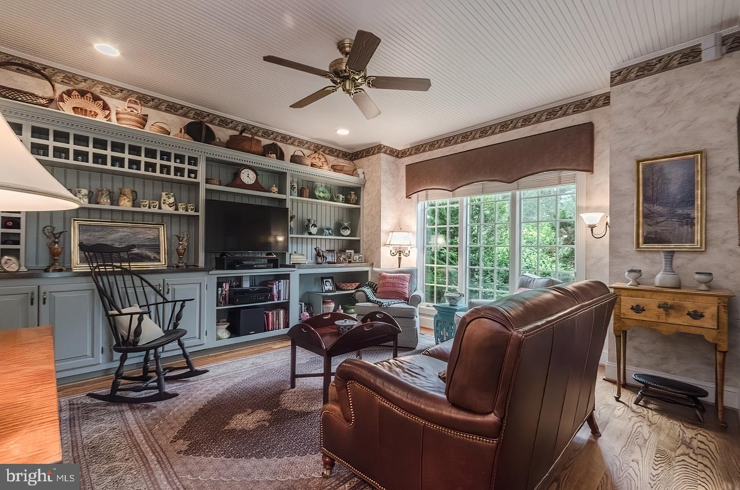 FERNBANK - Residential