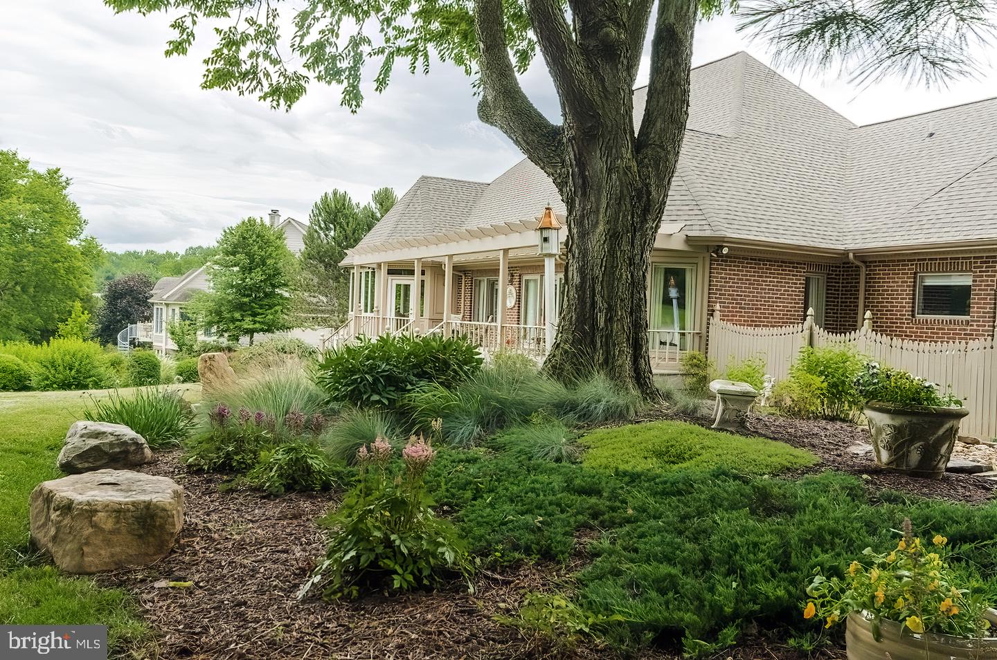 FERNBANK - Residential