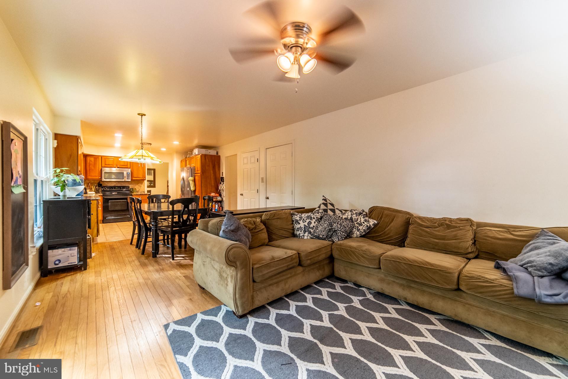 STRATFORD GLEN - Residential Lease