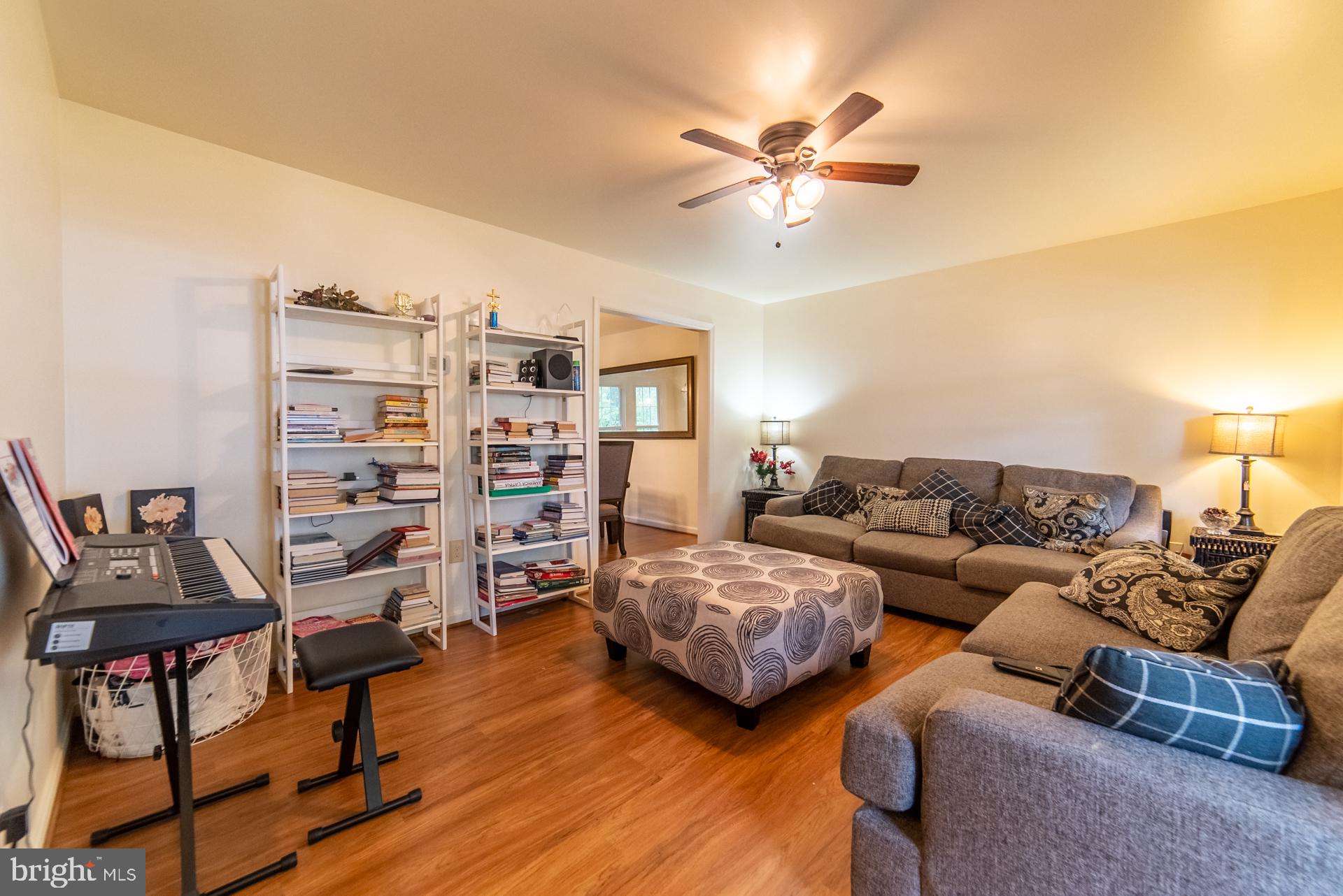 STRATFORD GLEN - Residential Lease