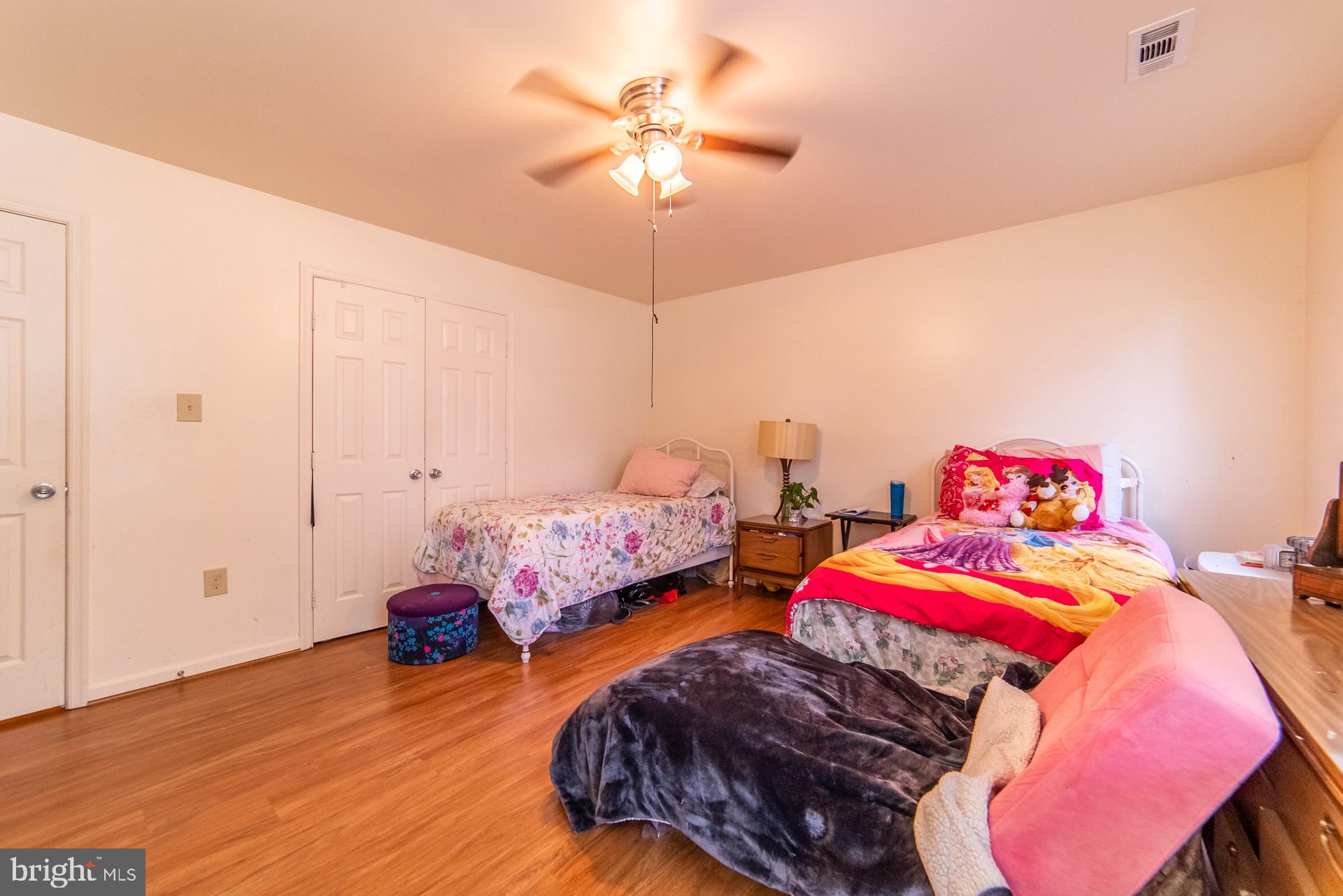 STRATFORD GLEN - Residential Lease