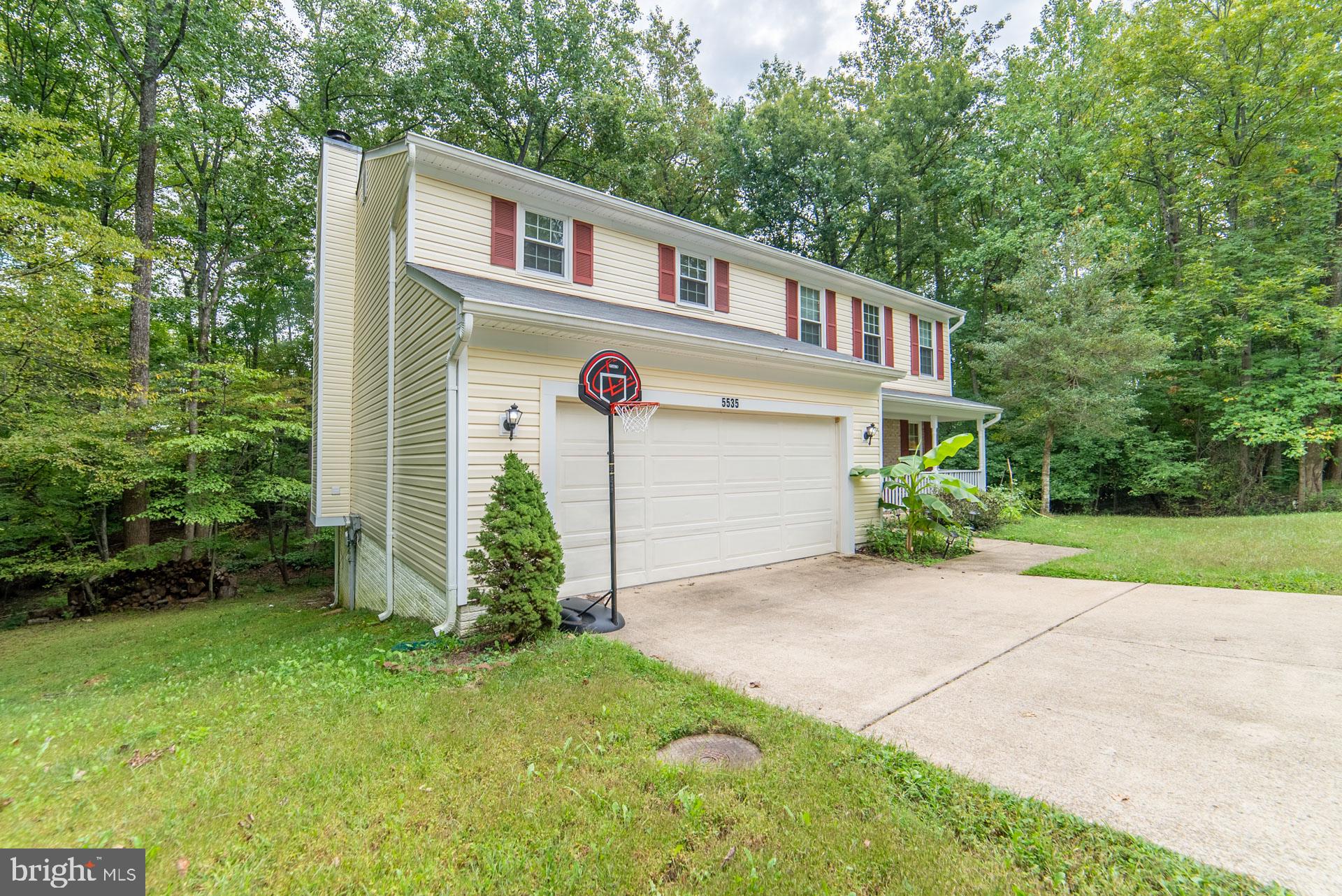 STRATFORD GLEN - Residential Lease