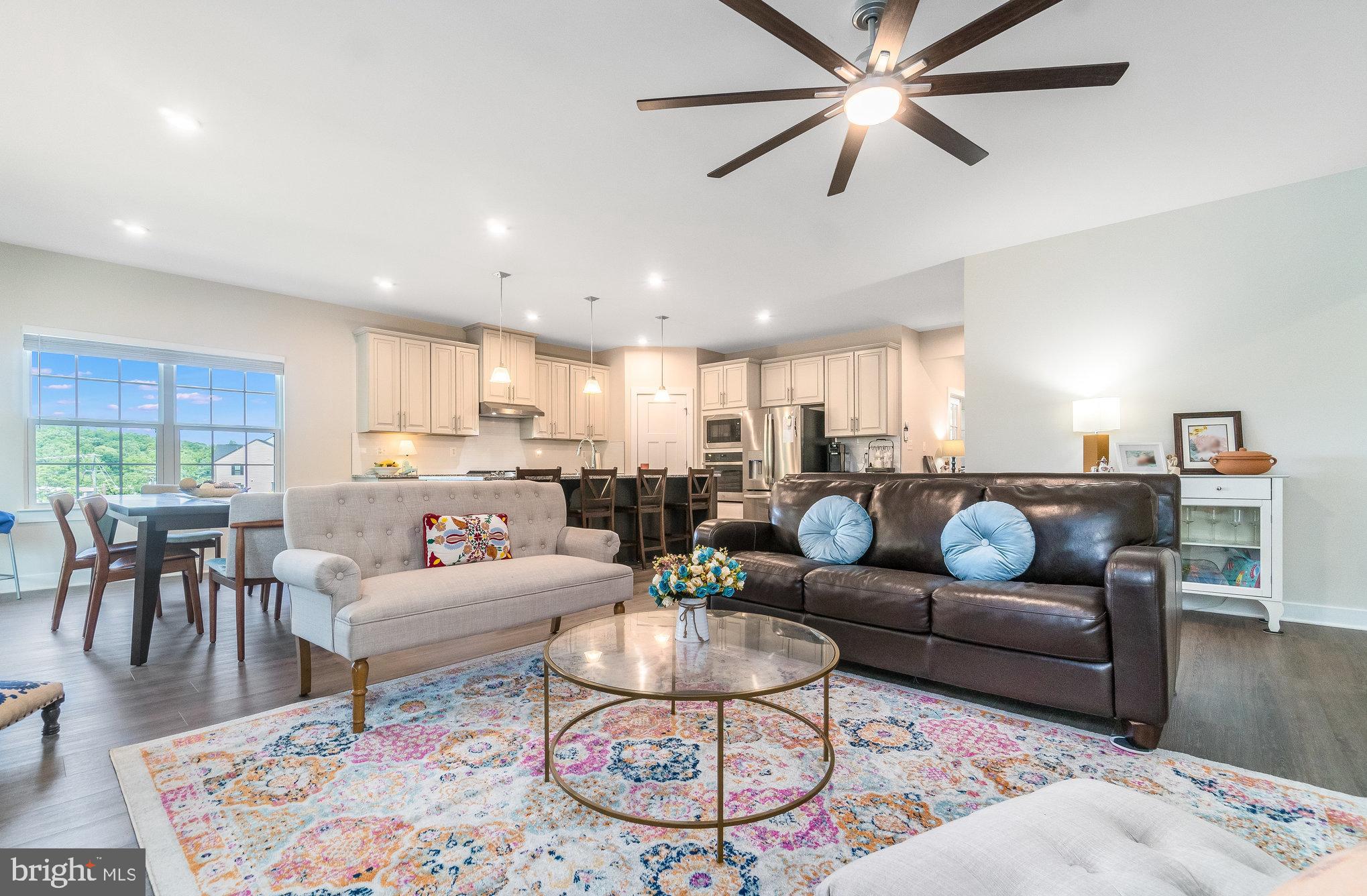 FREDERICKSBURG - Residential