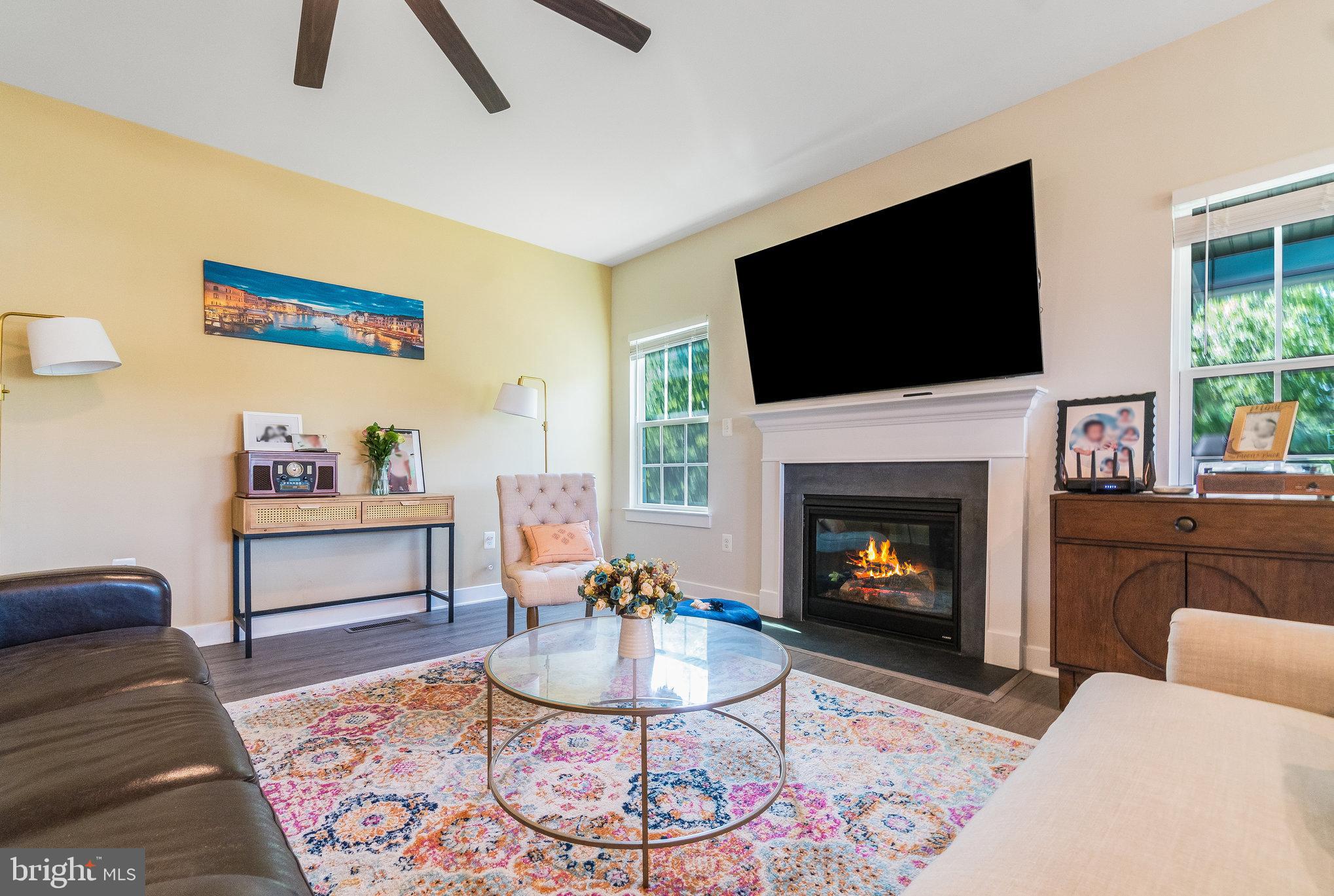 FREDERICKSBURG - Residential