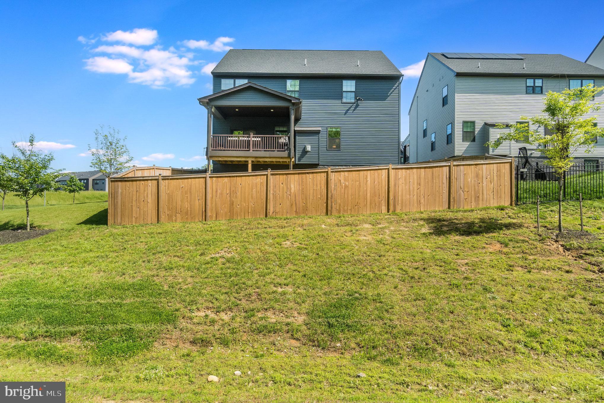 FREDERICKSBURG - Residential