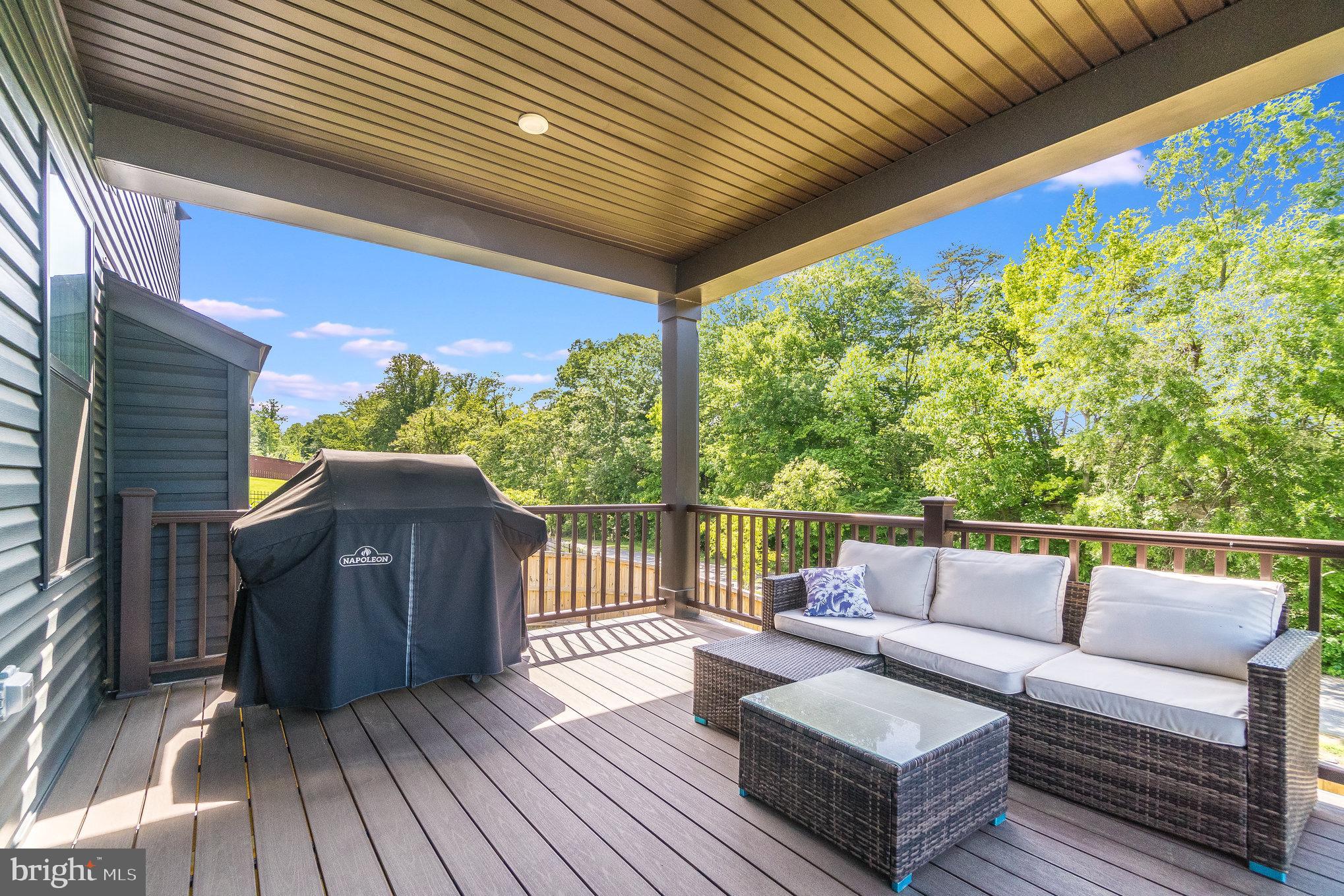 FREDERICKSBURG - Residential