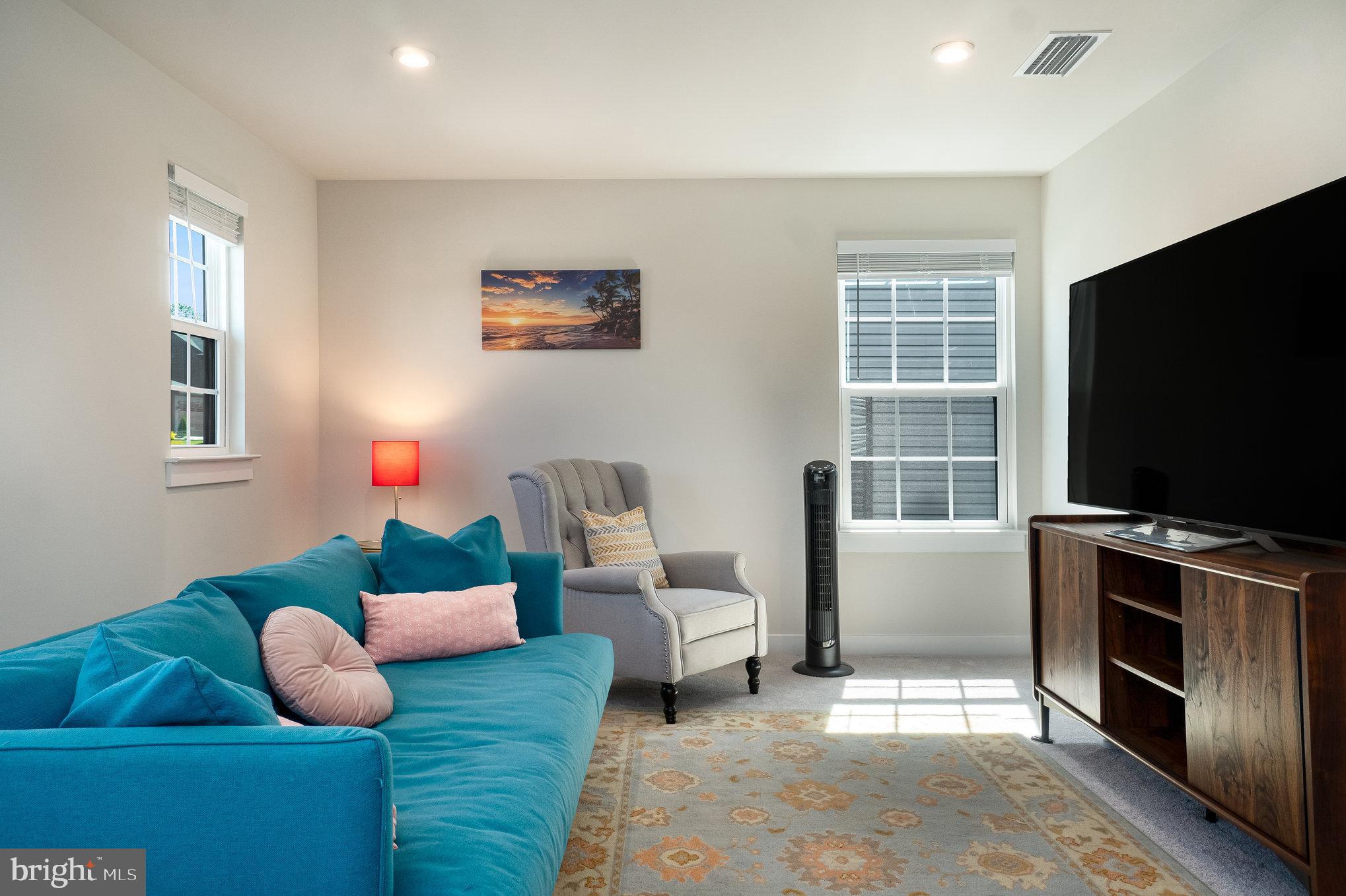 FREDERICKSBURG - Residential