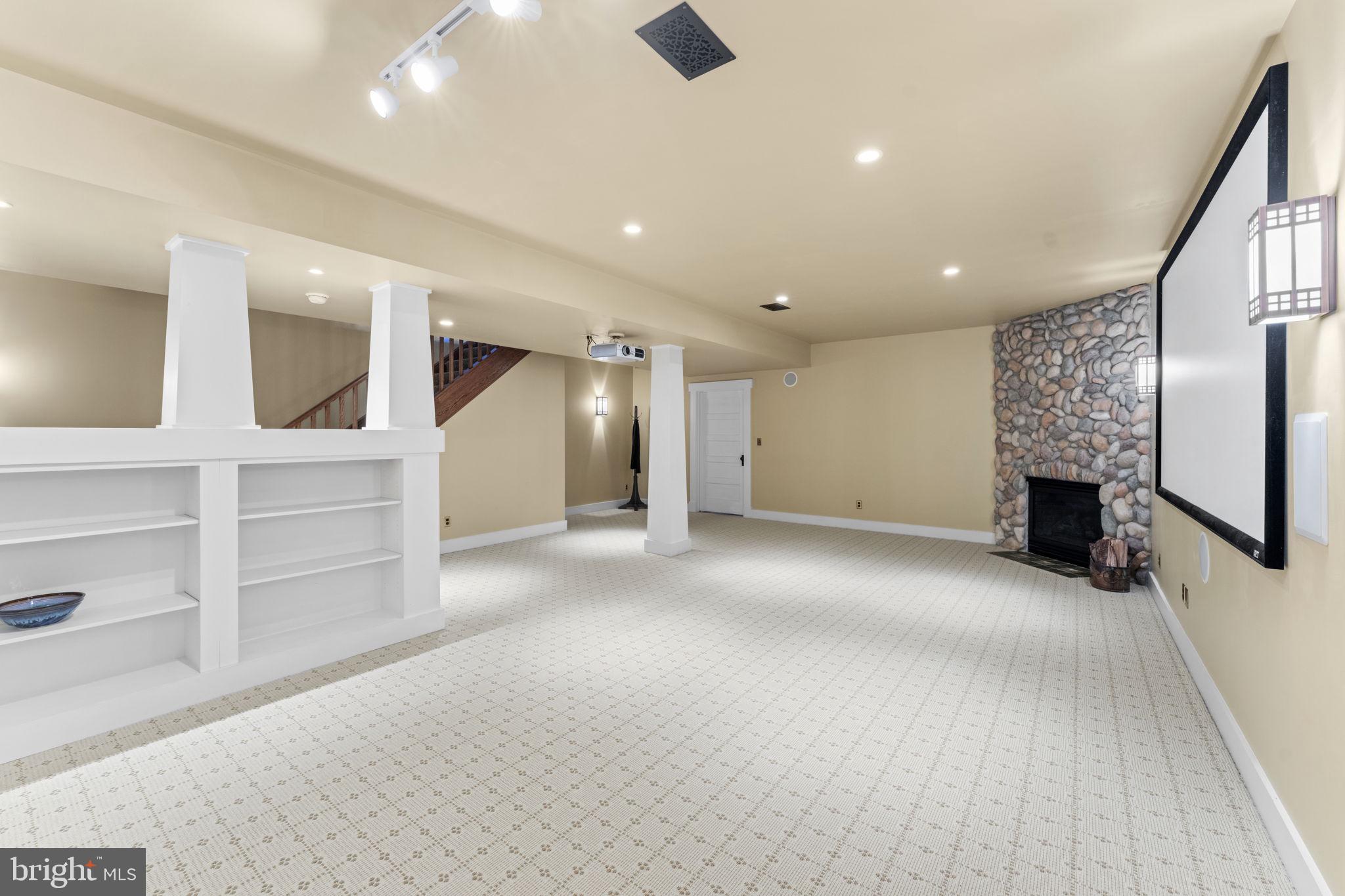 WEST CHESTER BORO - Residential