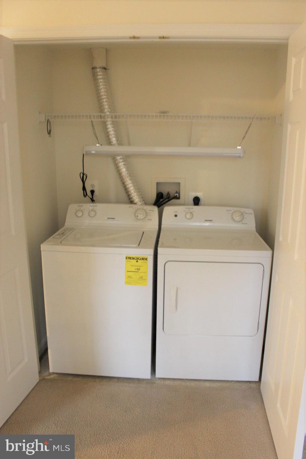 GROVE AT HUNTLEY MEADOWS - Residential Lease