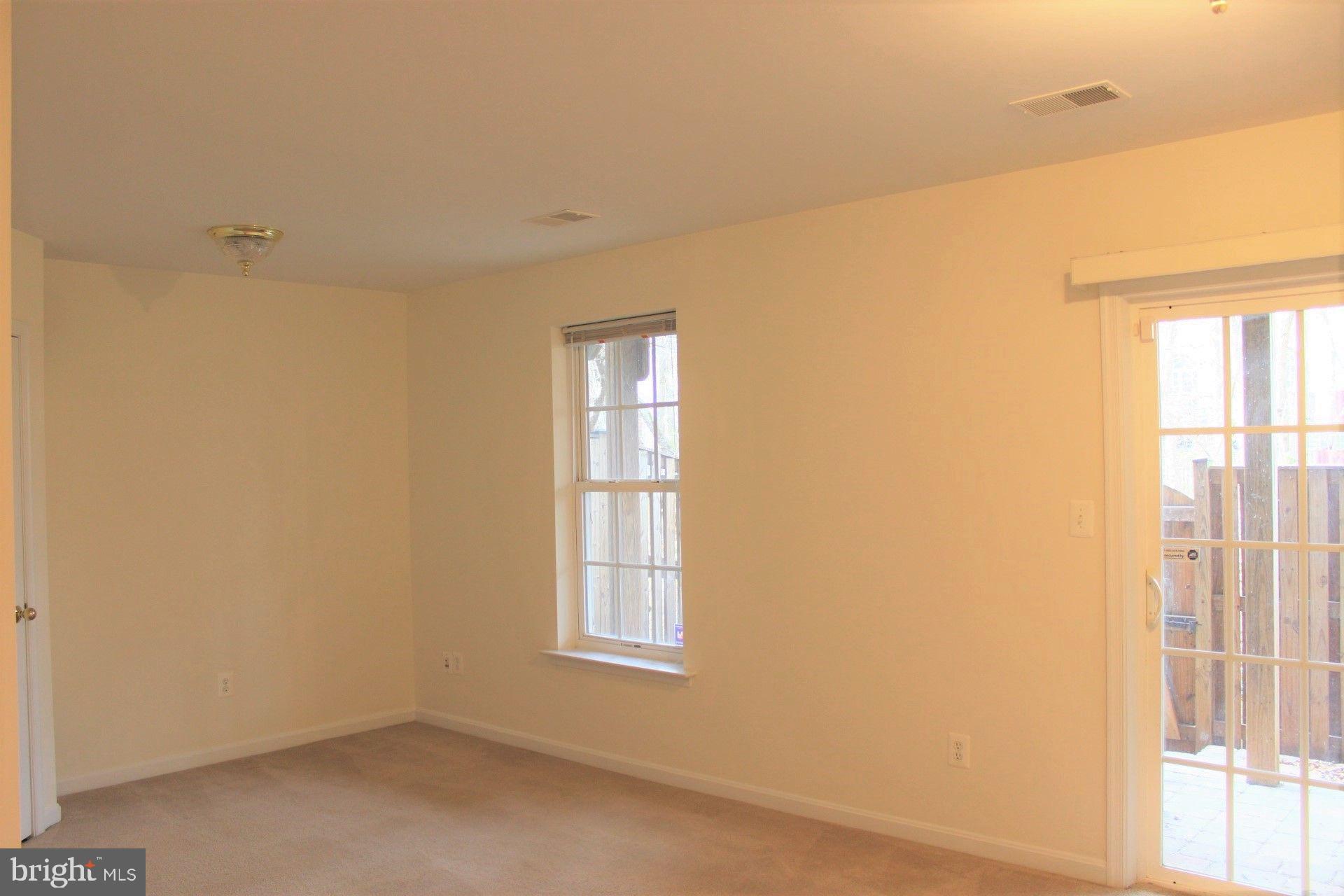 GROVE AT HUNTLEY MEADOWS - Residential Lease