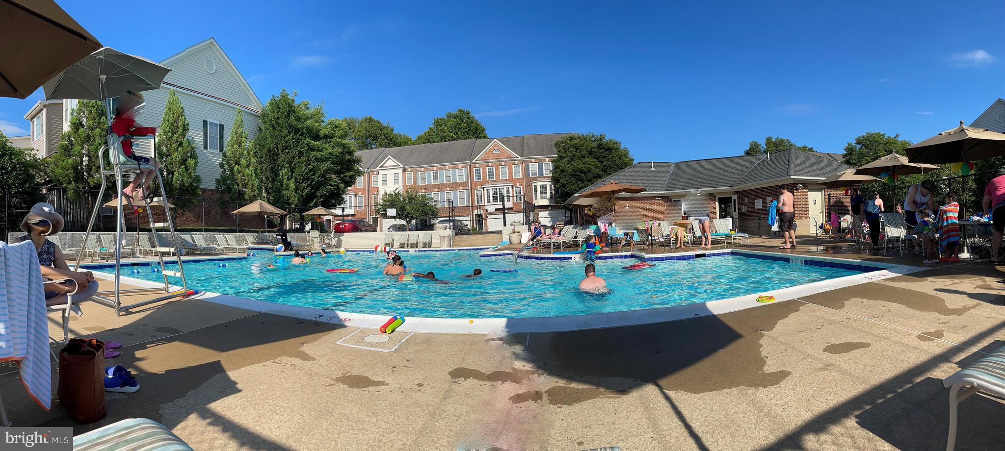 GROVE AT HUNTLEY MEADOWS - Residential Lease