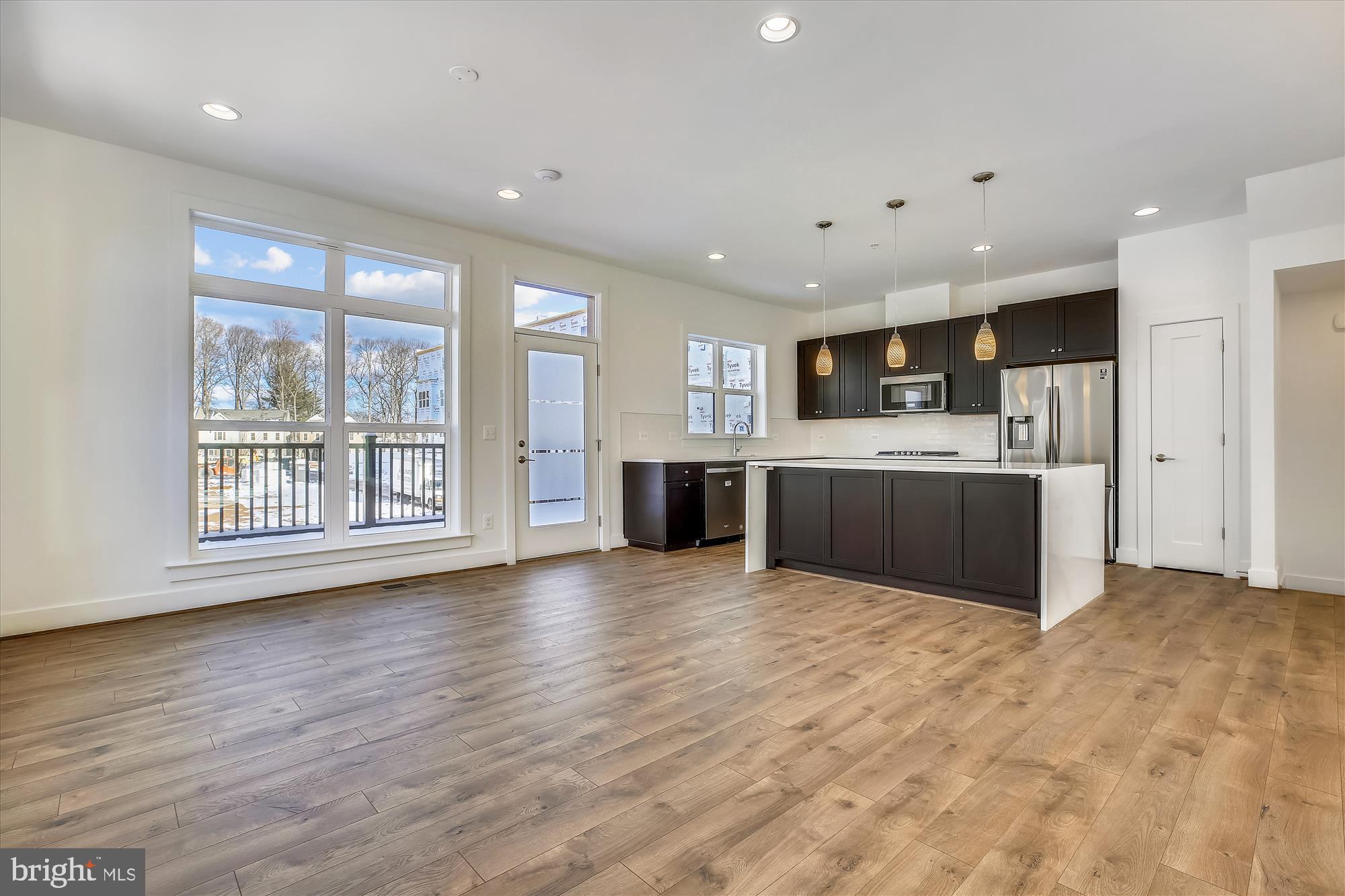 TOWER OAKS - Residential