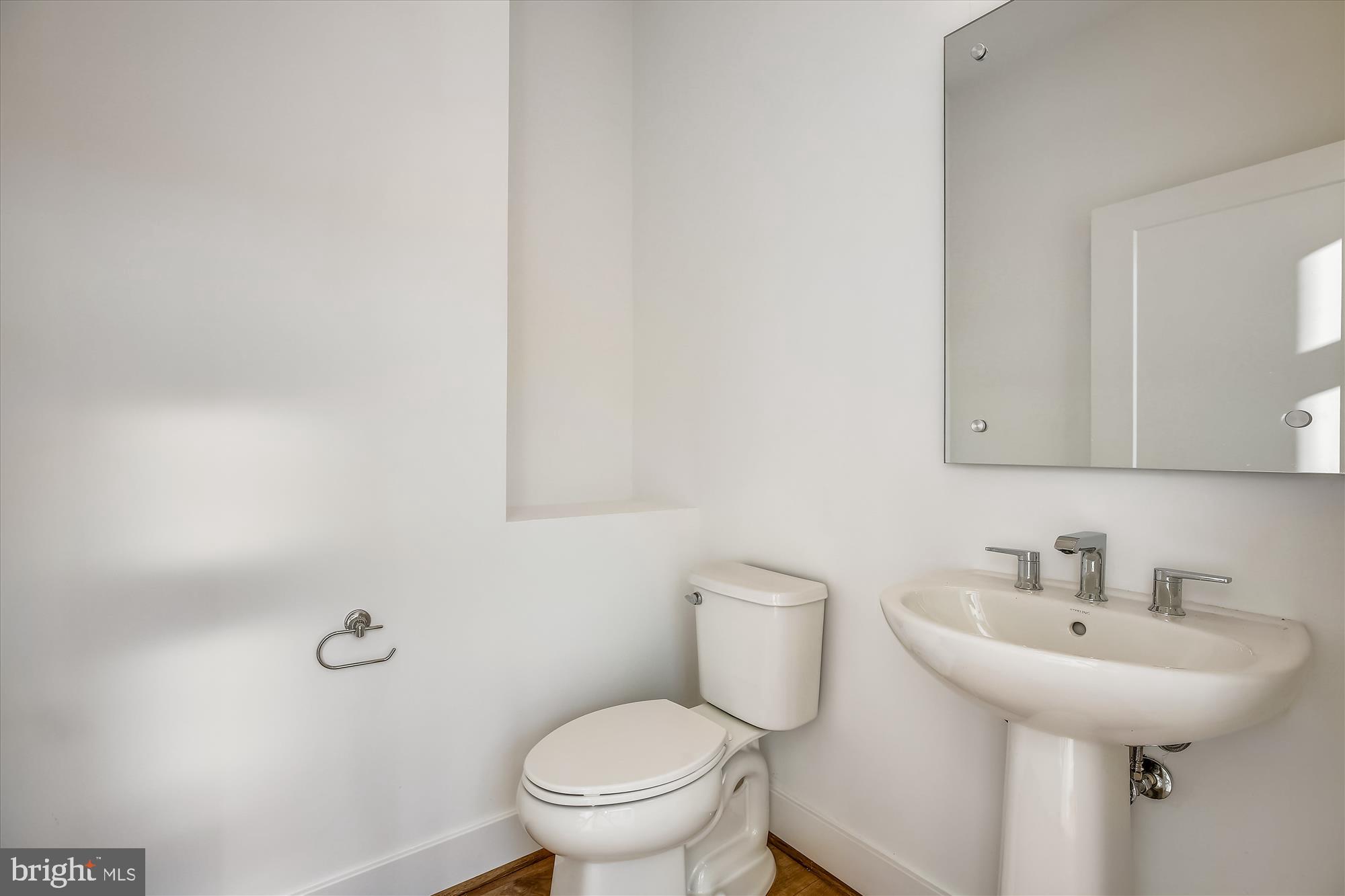 TOWER OAKS - Residential