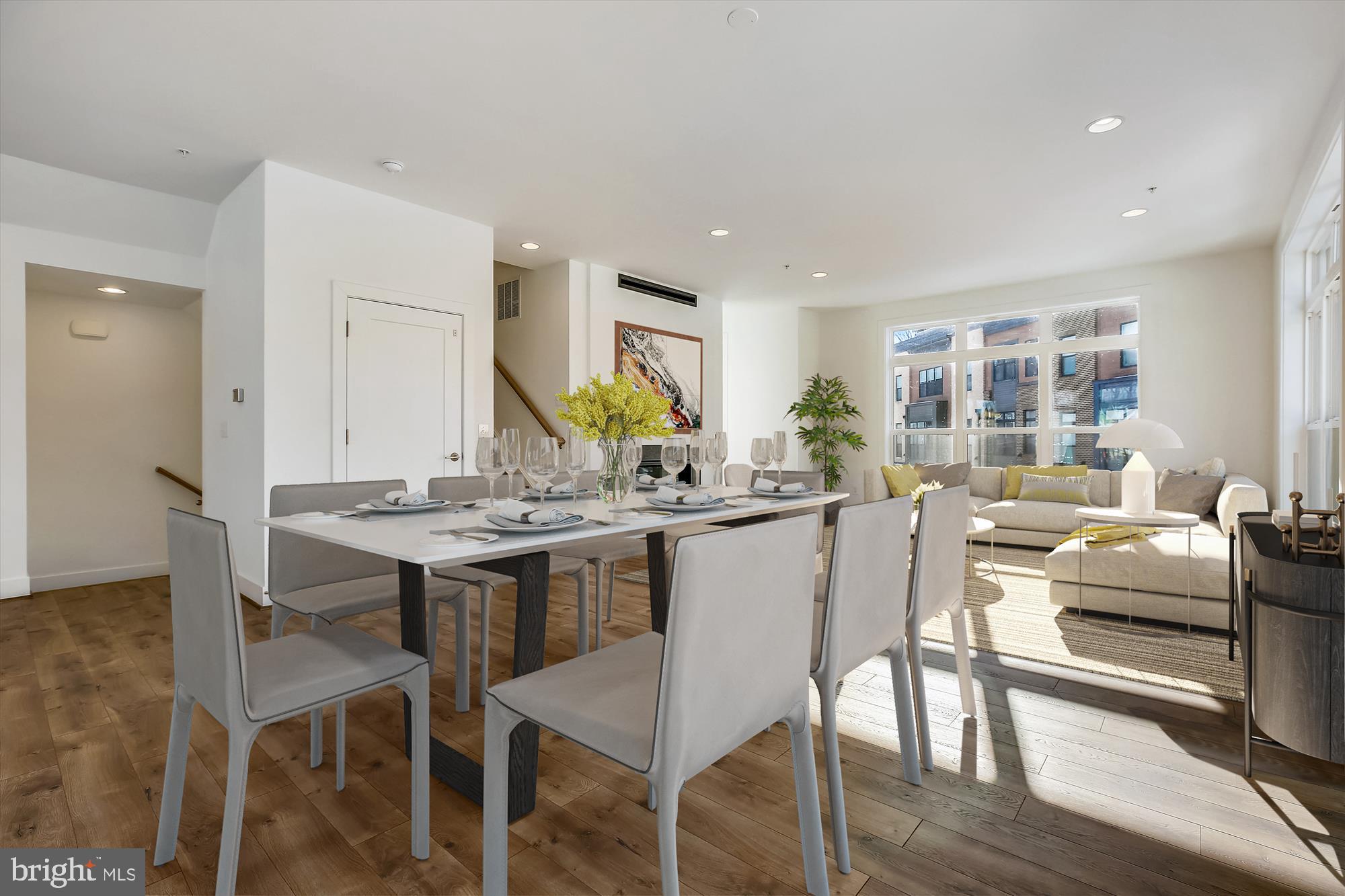 TOWER OAKS - Residential