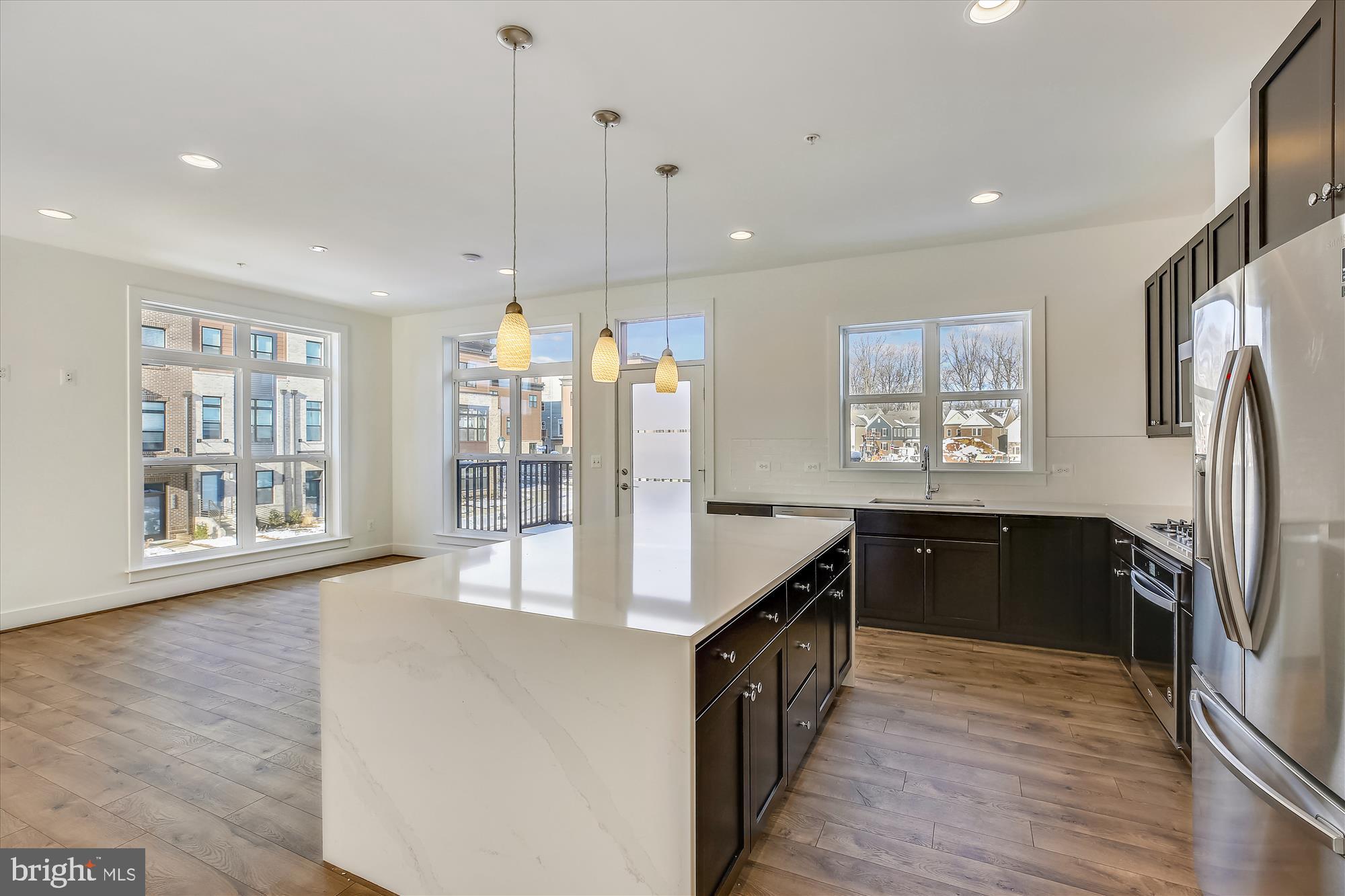 TOWER OAKS - Residential