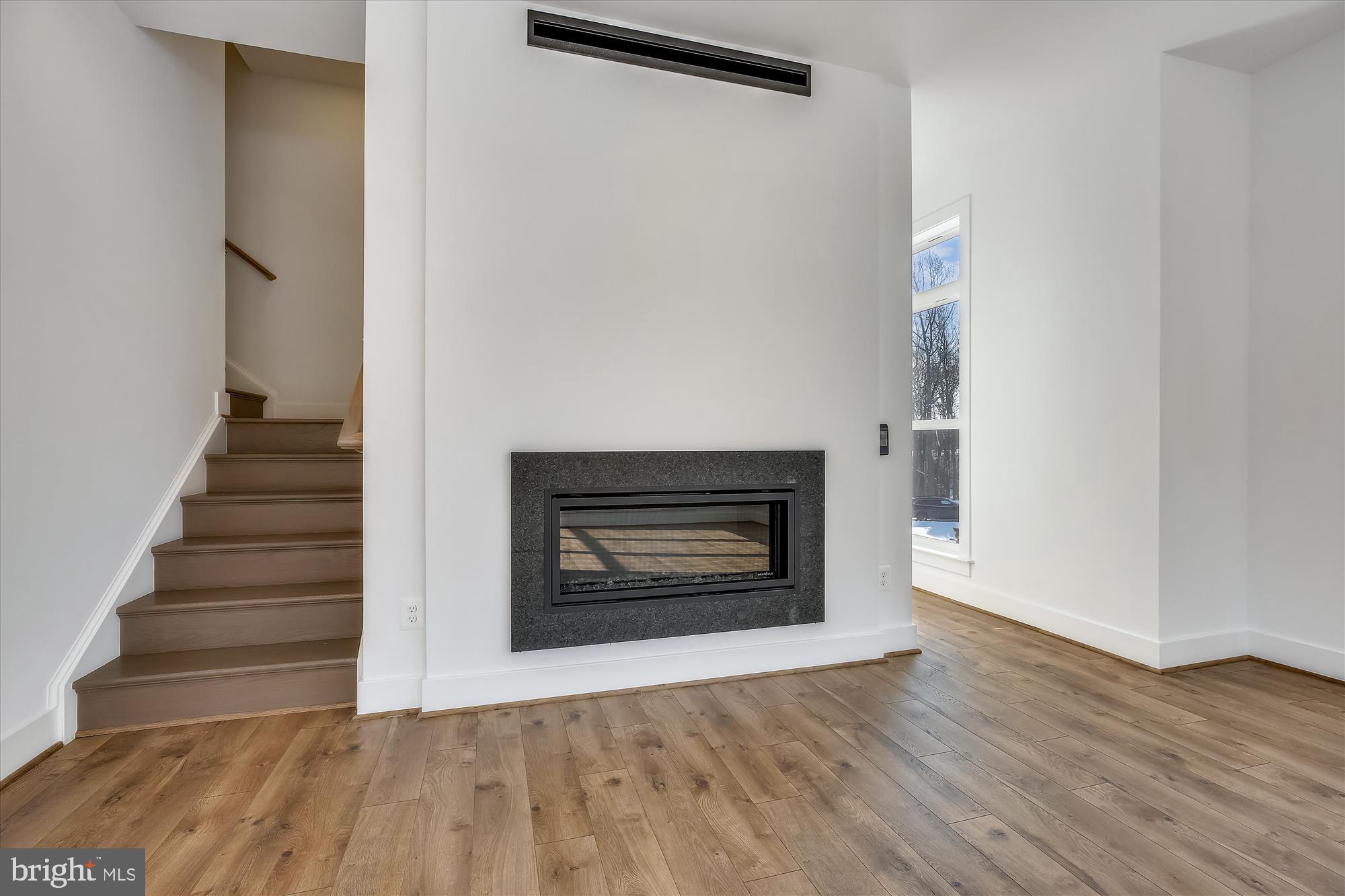 TOWER OAKS - Residential