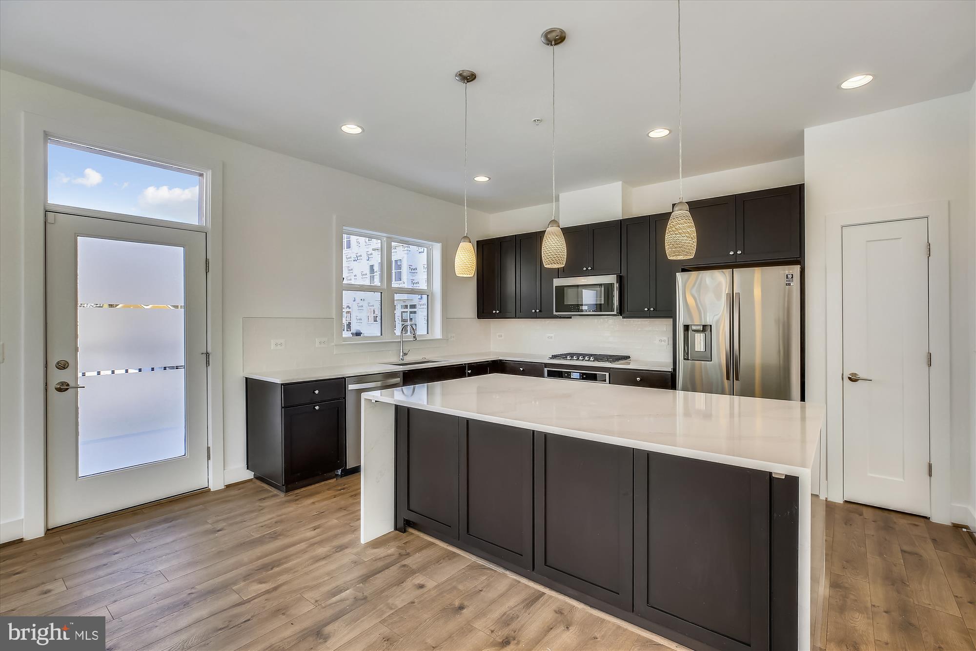 TOWER OAKS - Residential