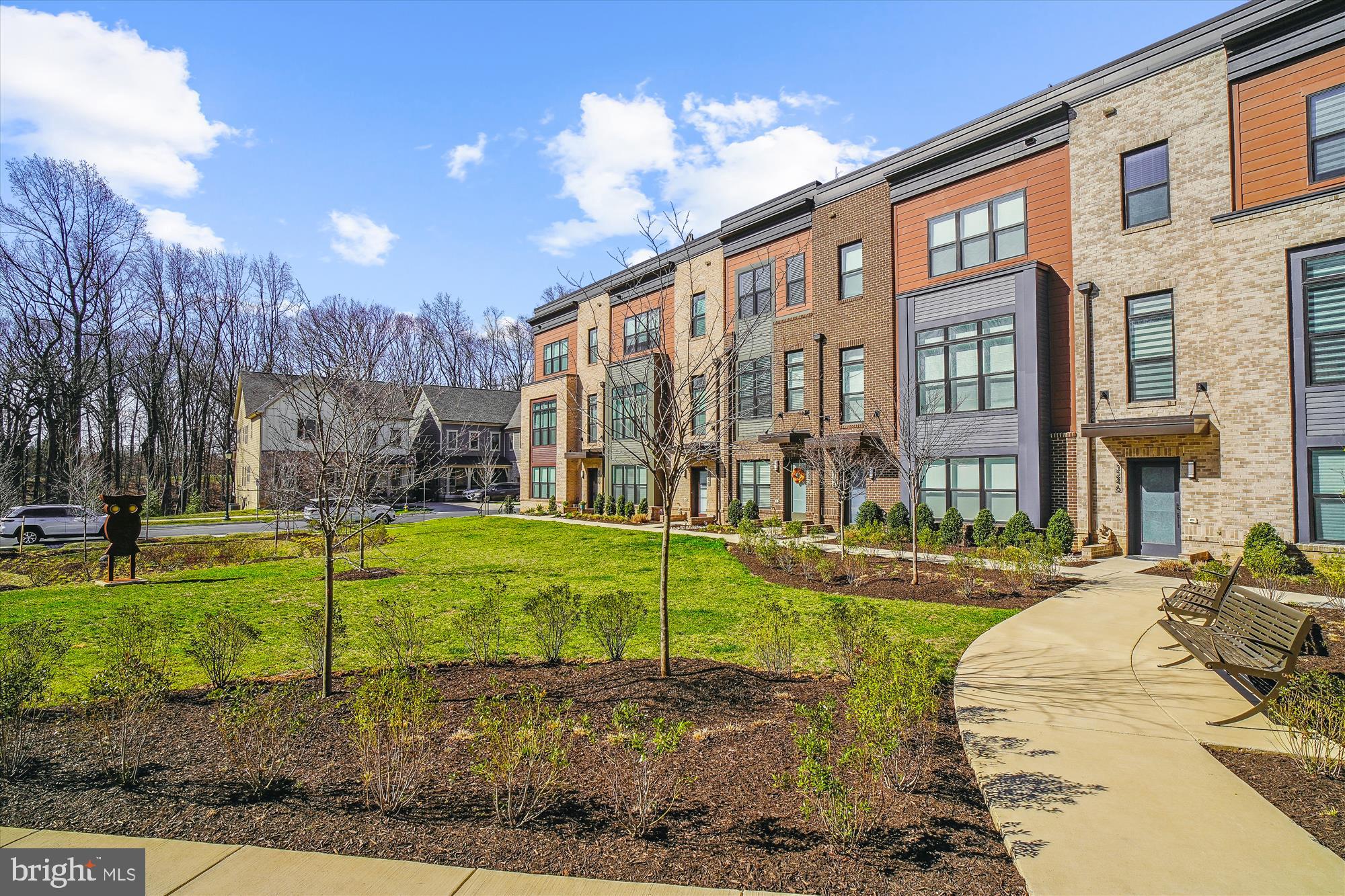 TOWER OAKS - Residential