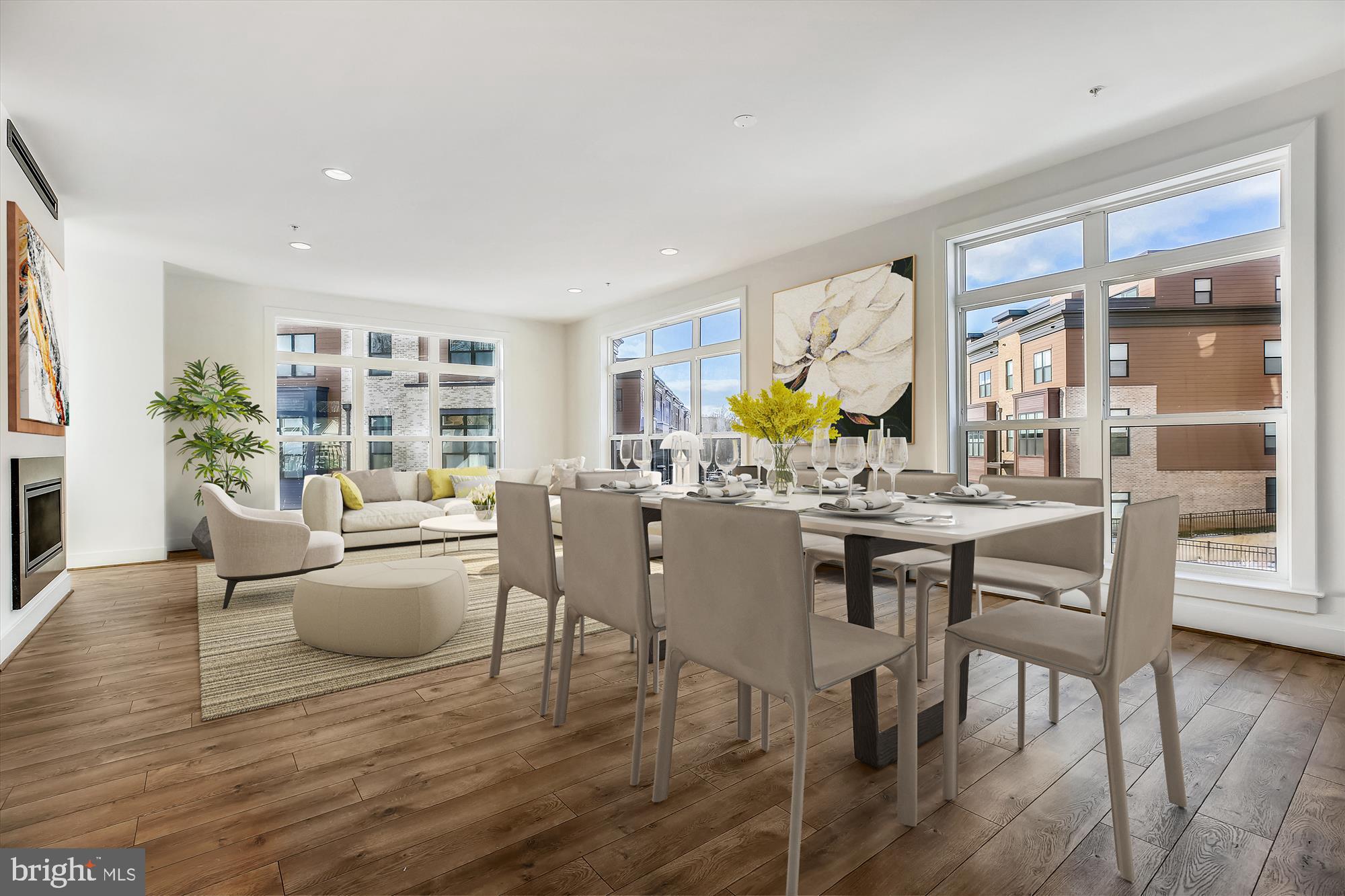 TOWER OAKS - Residential