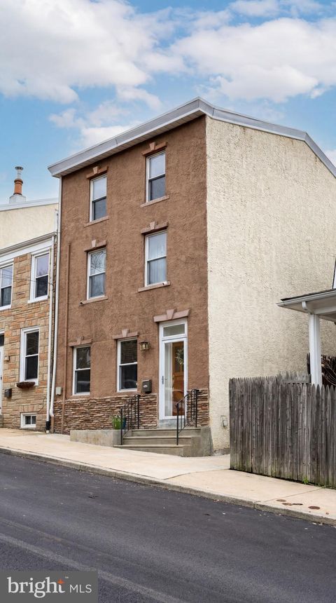 204 DAWSON STREET PHILADELPHIA PA 19128