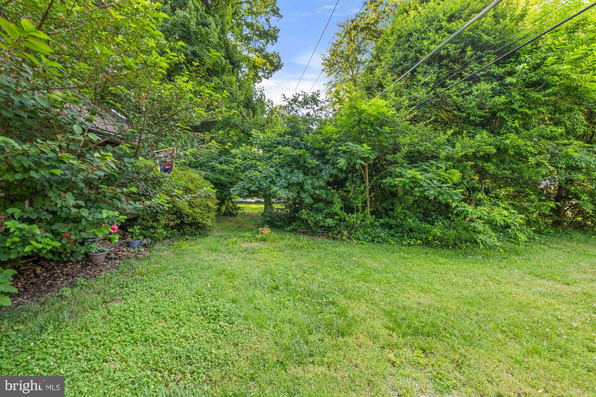 WAPLES MILL - Residential