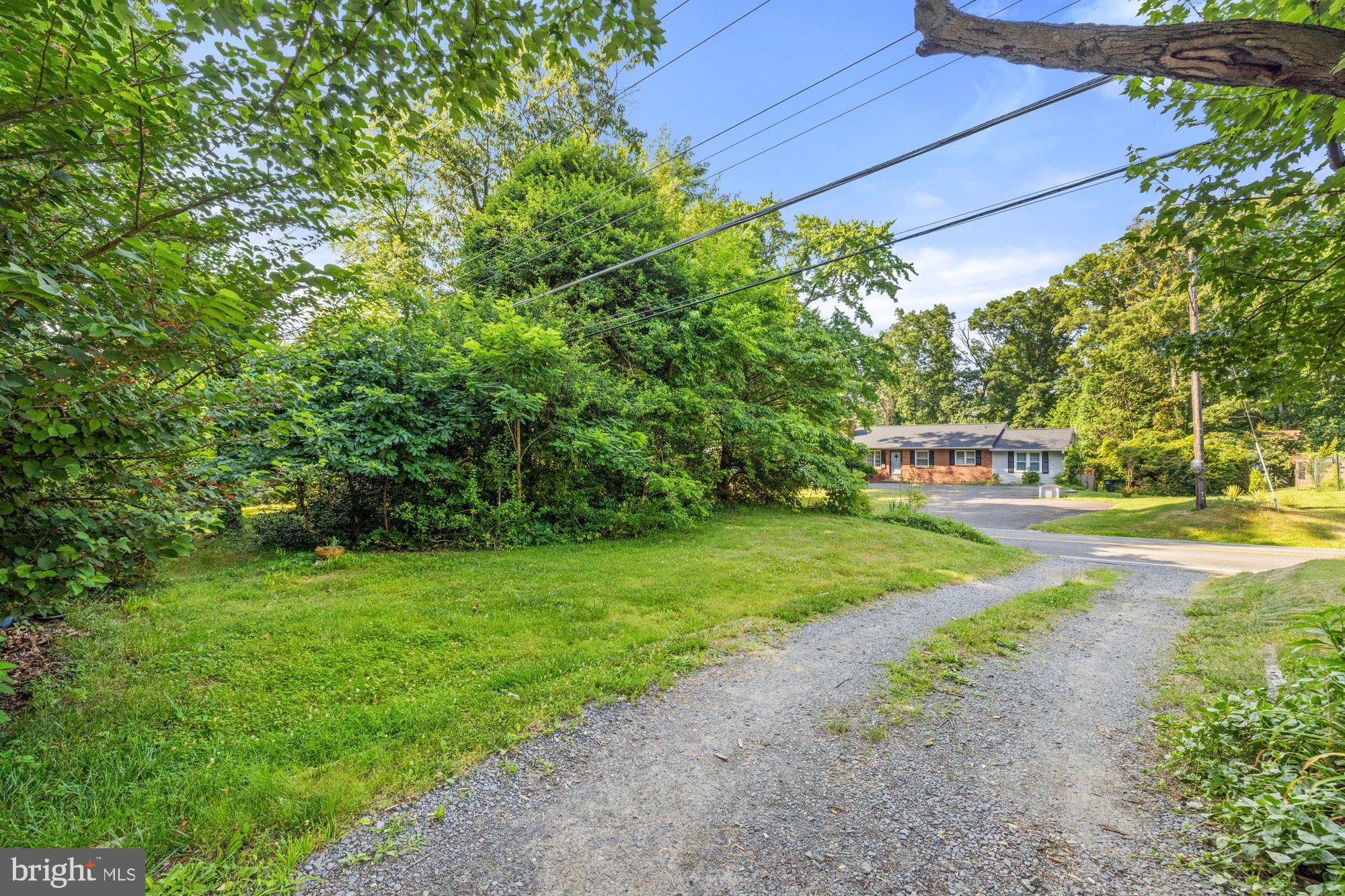 WAPLES MILL - Residential