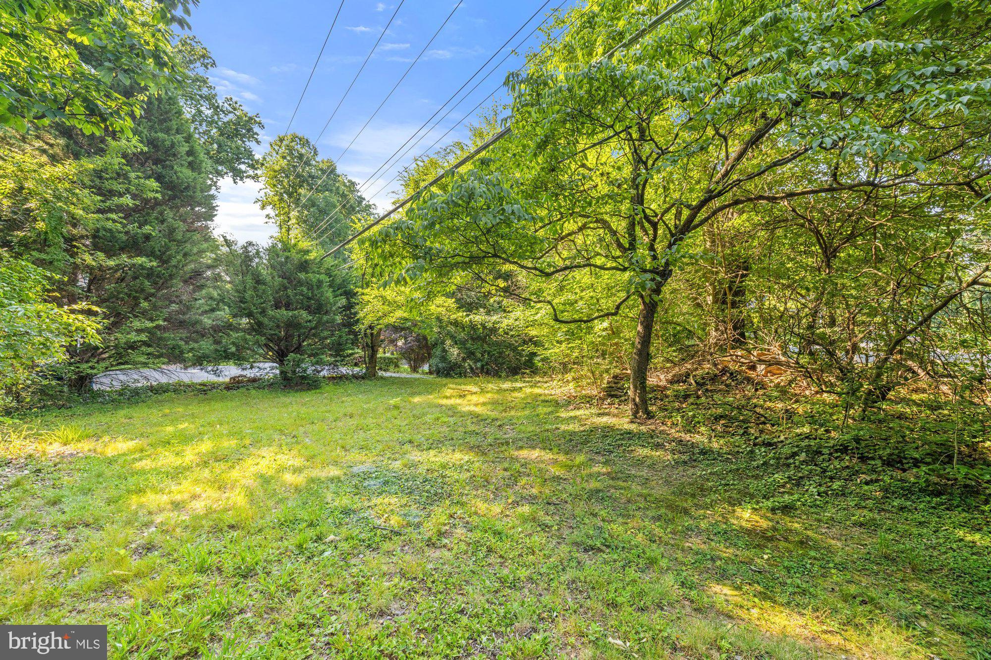 WAPLES MILL - Residential