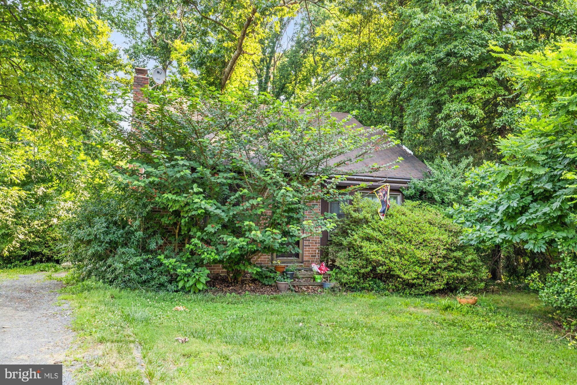 WAPLES MILL - Residential