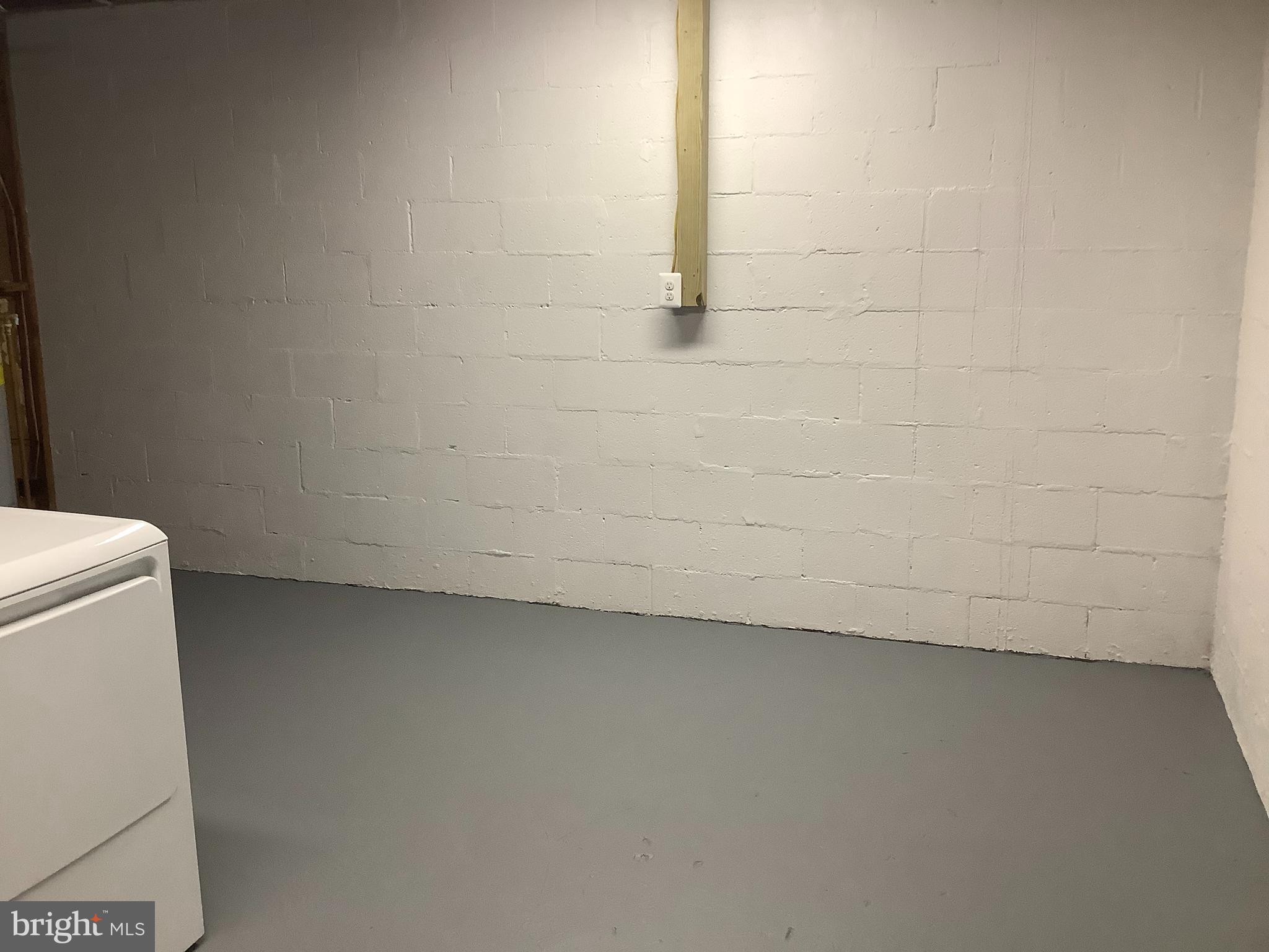 RAINTREE - Residential Lease