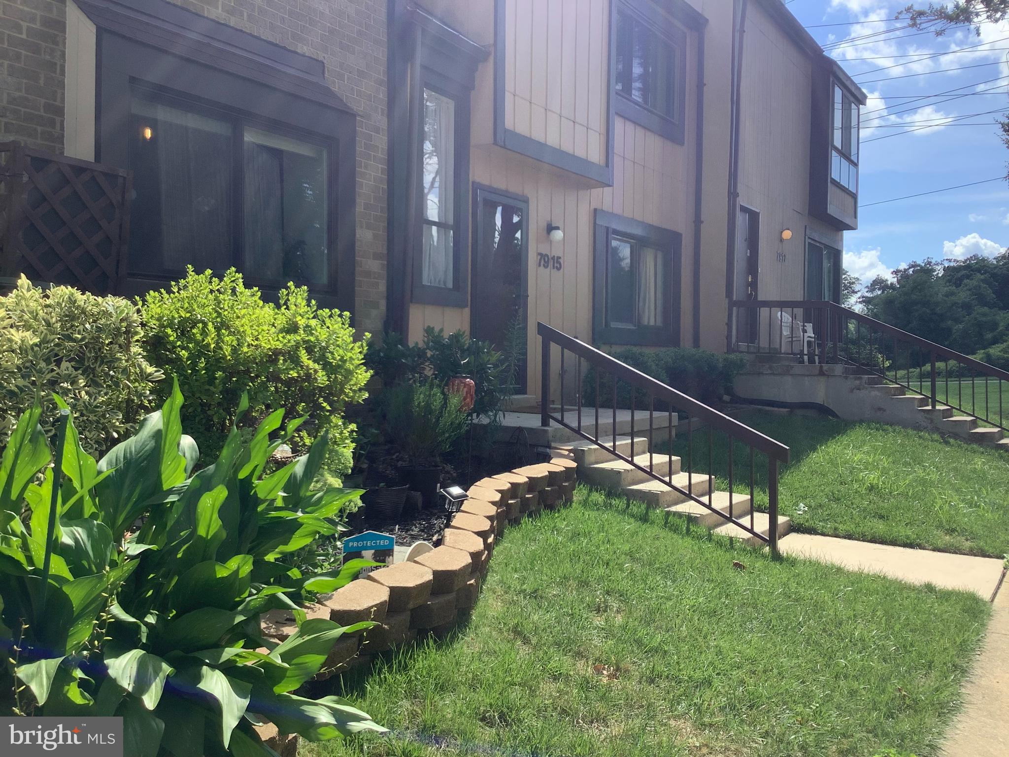 RAINTREE - Residential Lease