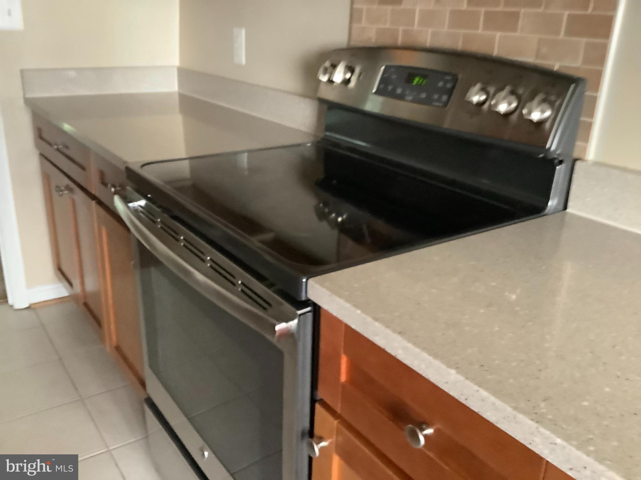 RAINTREE - Residential Lease