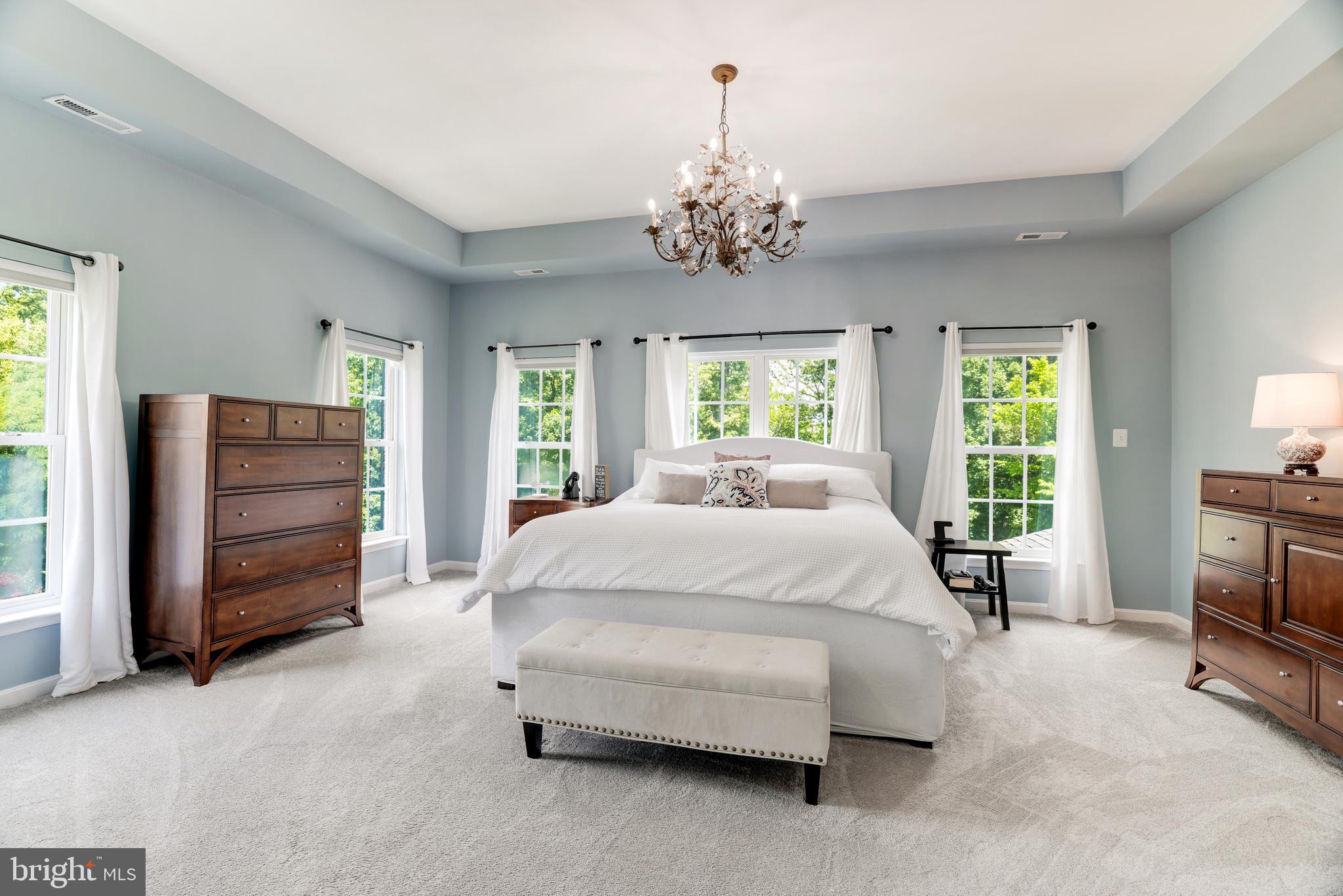 LANSDOWNE ON THE POTOMAC - Residential