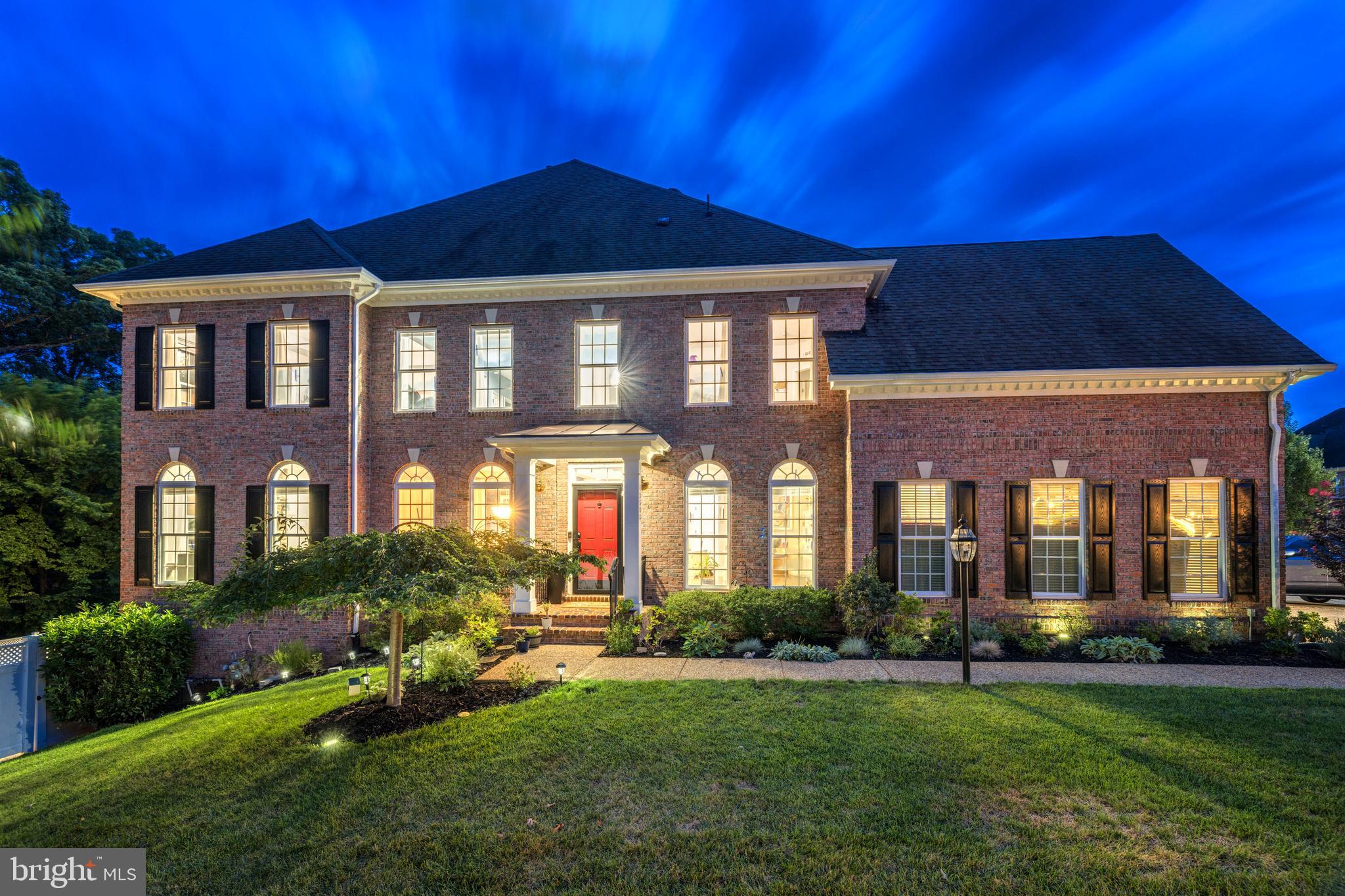 LANSDOWNE ON THE POTOMAC - Residential