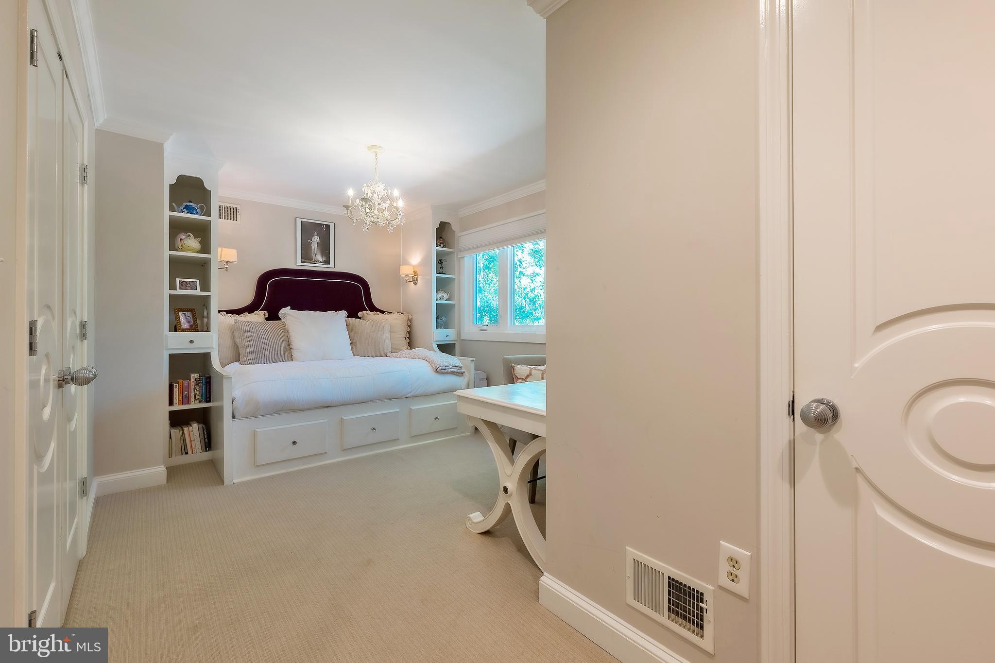 BELLE RIVE - Residential