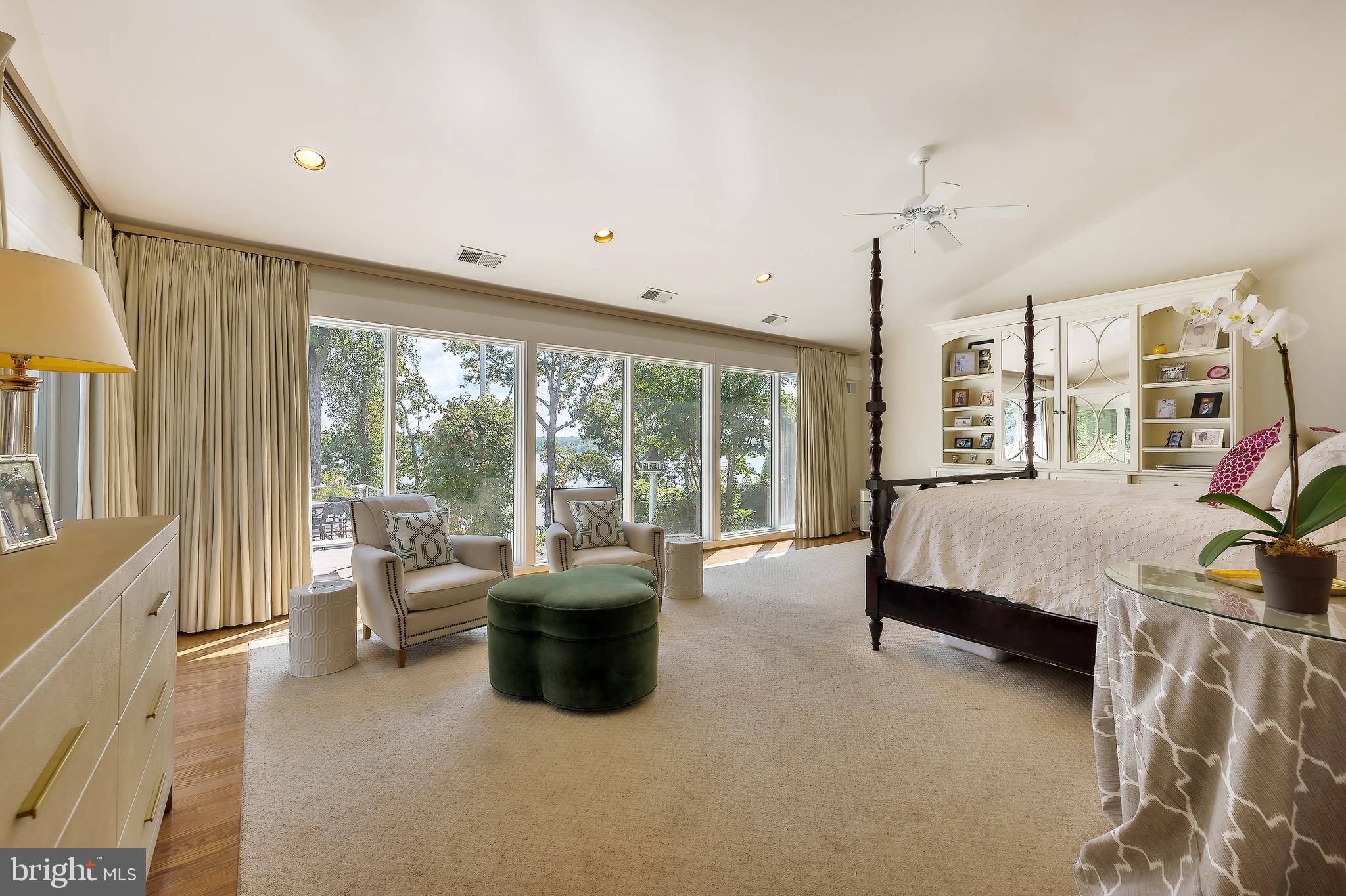 BELLE RIVE - Residential