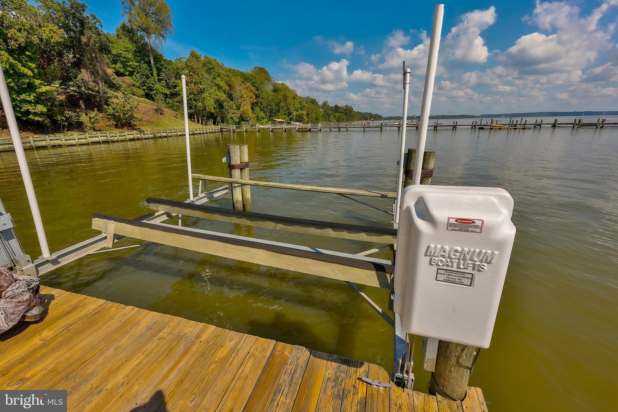 BELLE RIVE - Residential