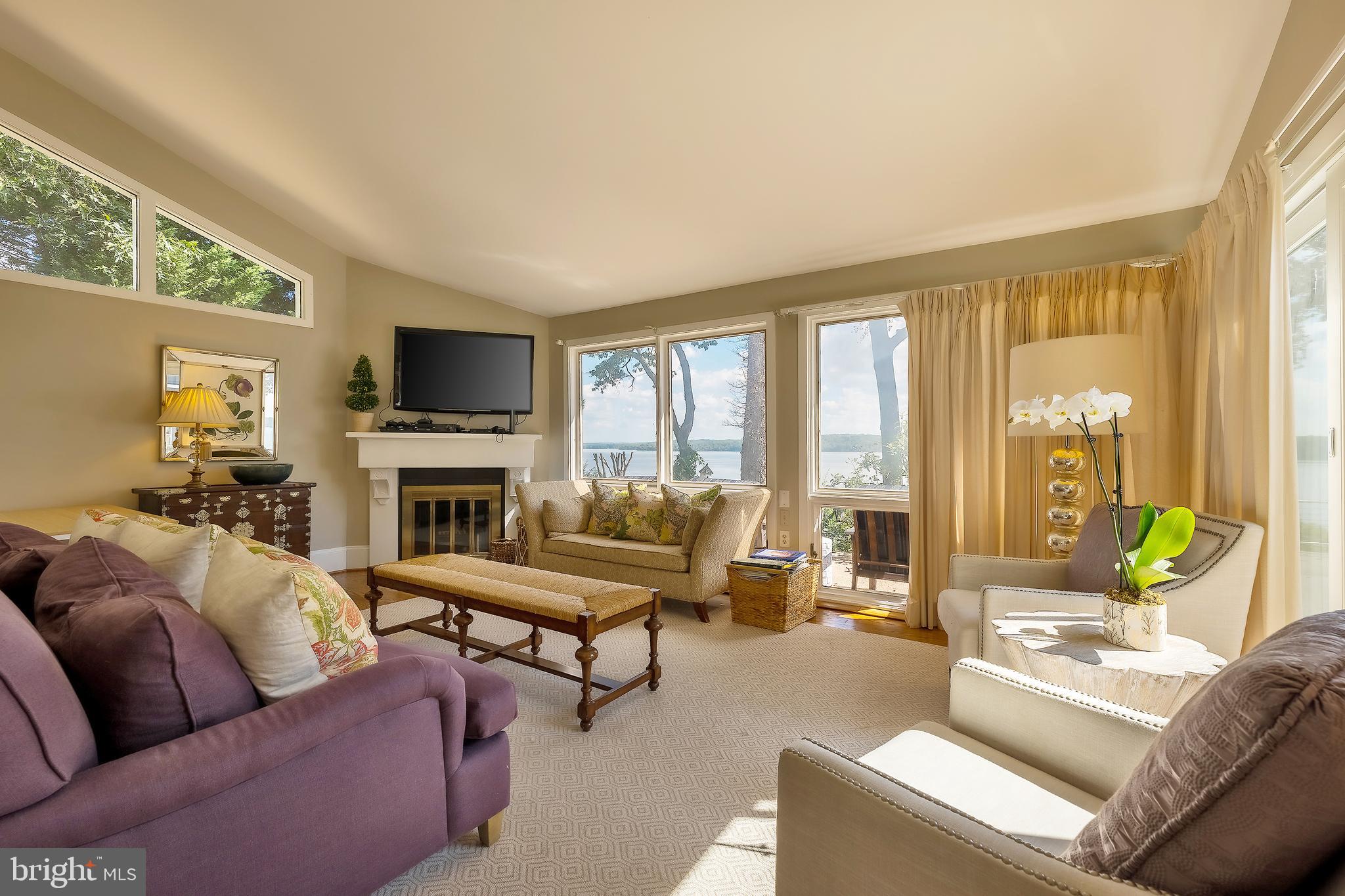 BELLE RIVE - Residential