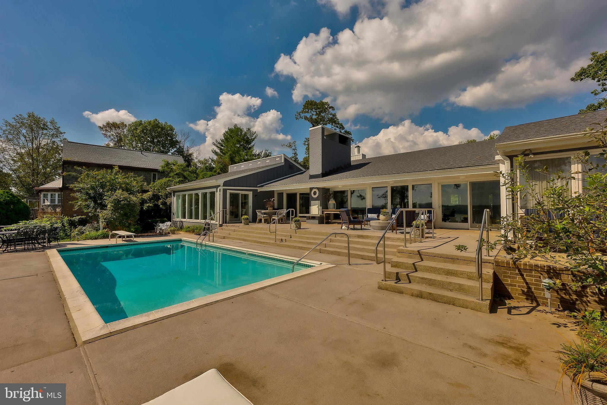 BELLE RIVE - Residential