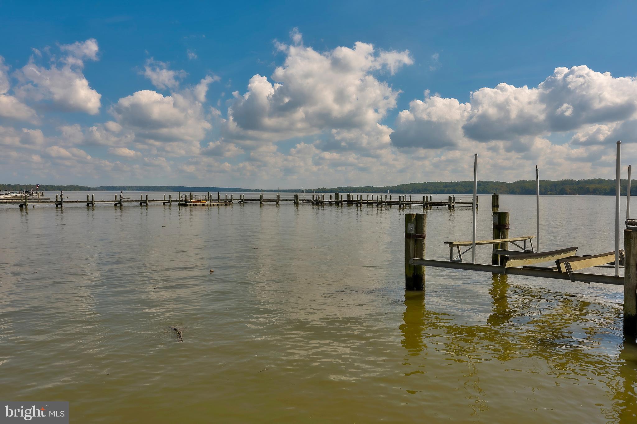 BELLE RIVE - Residential