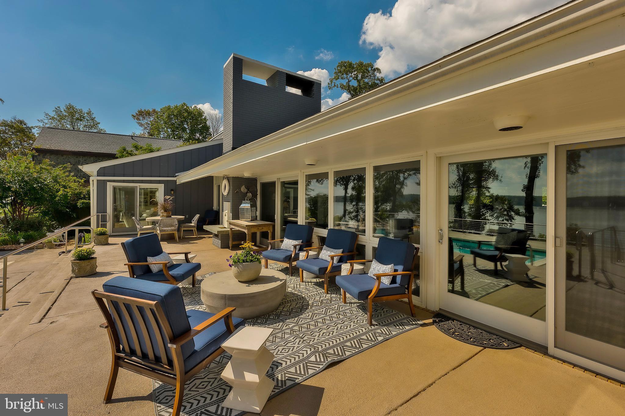 BELLE RIVE - Residential