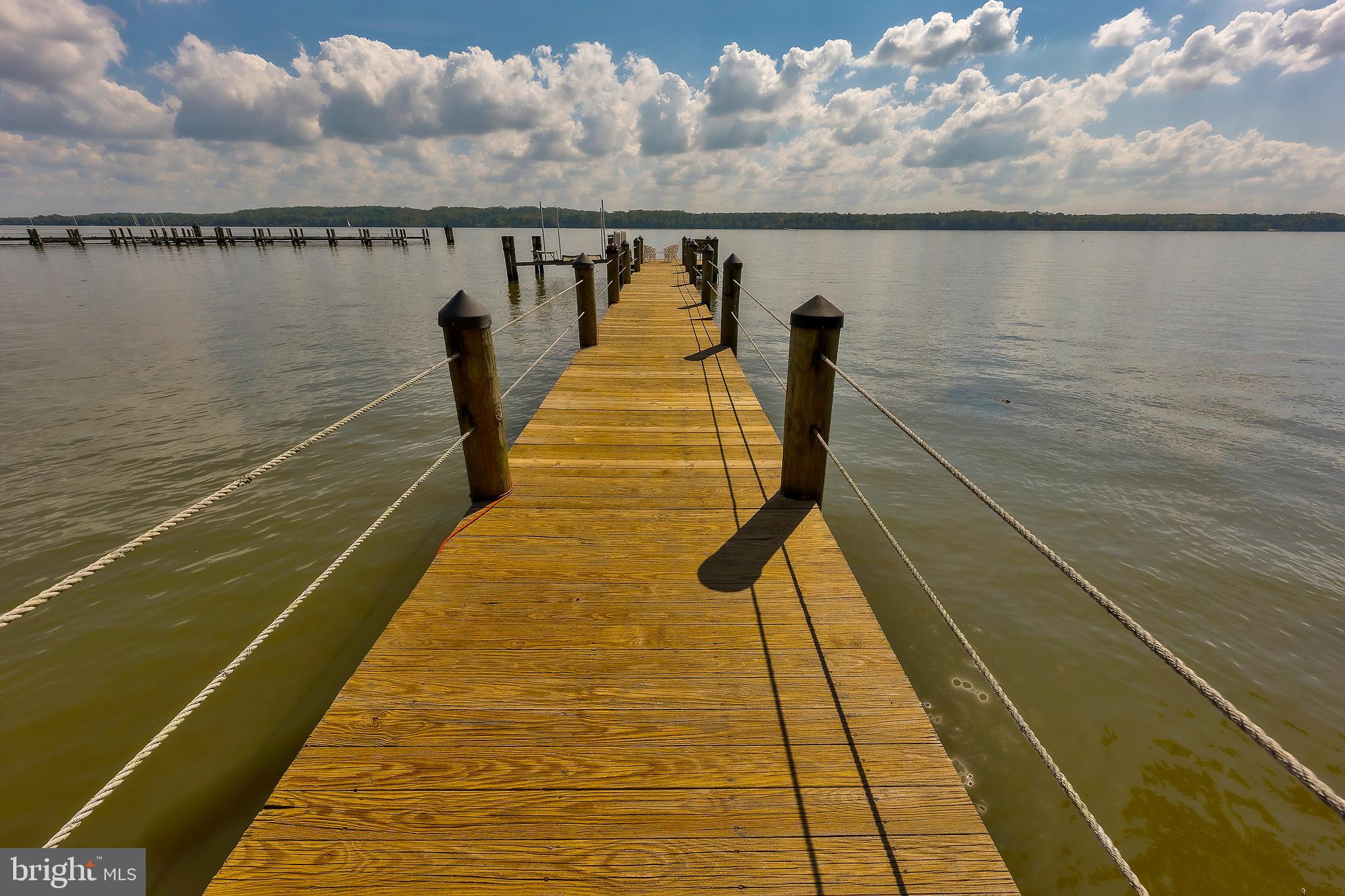 BELLE RIVE - Residential