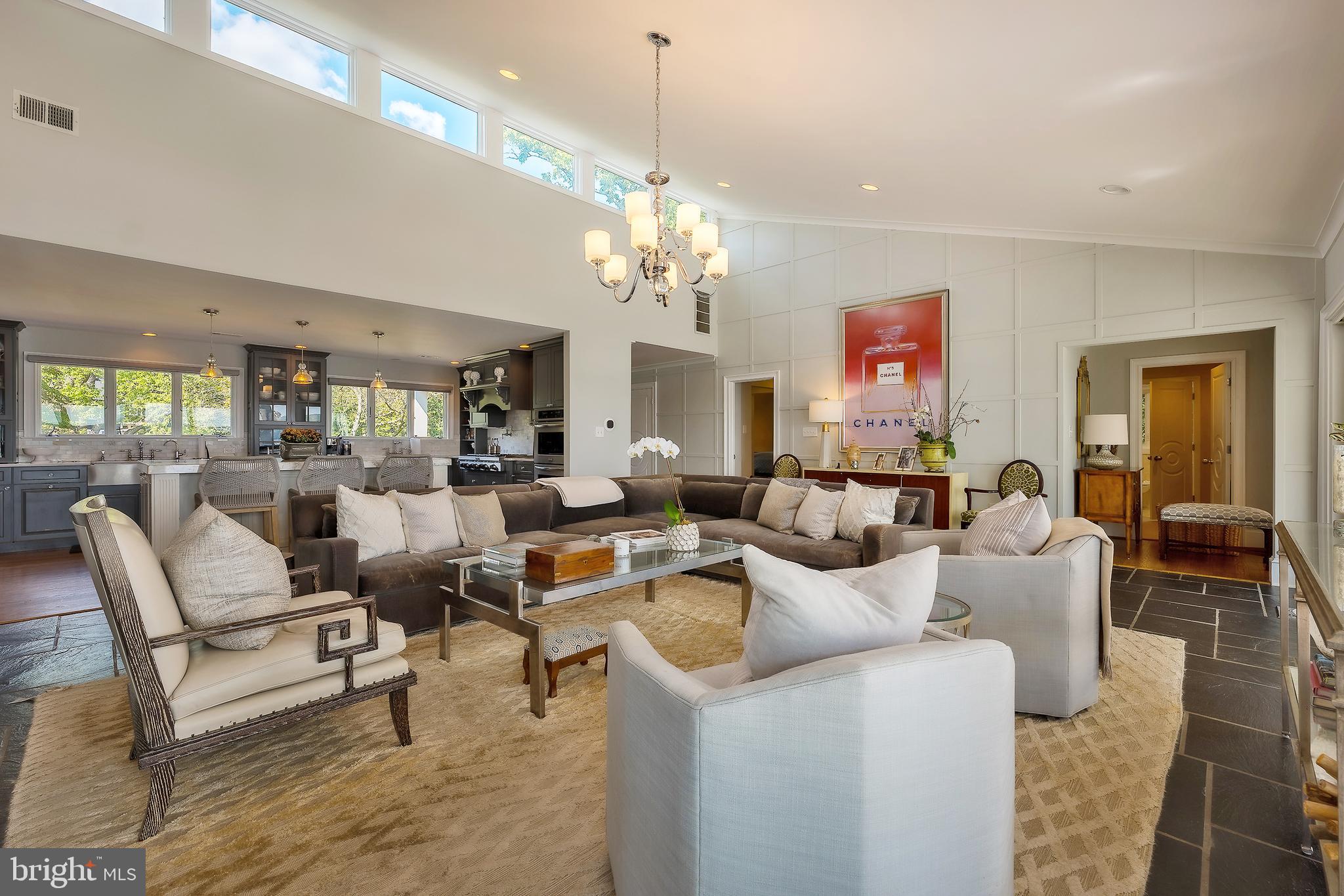 BELLE RIVE - Residential