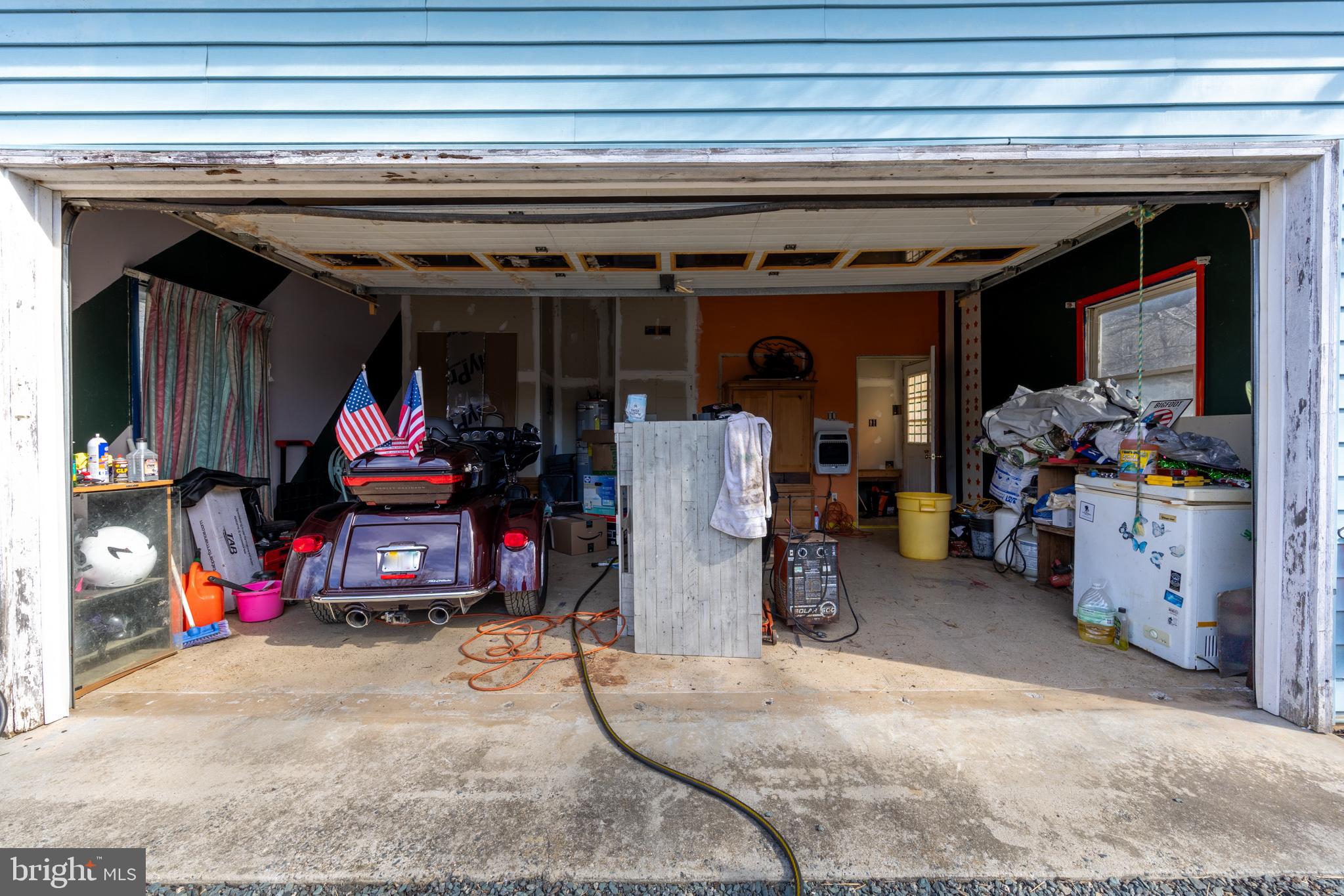 165 BROKENBACK MTN RD