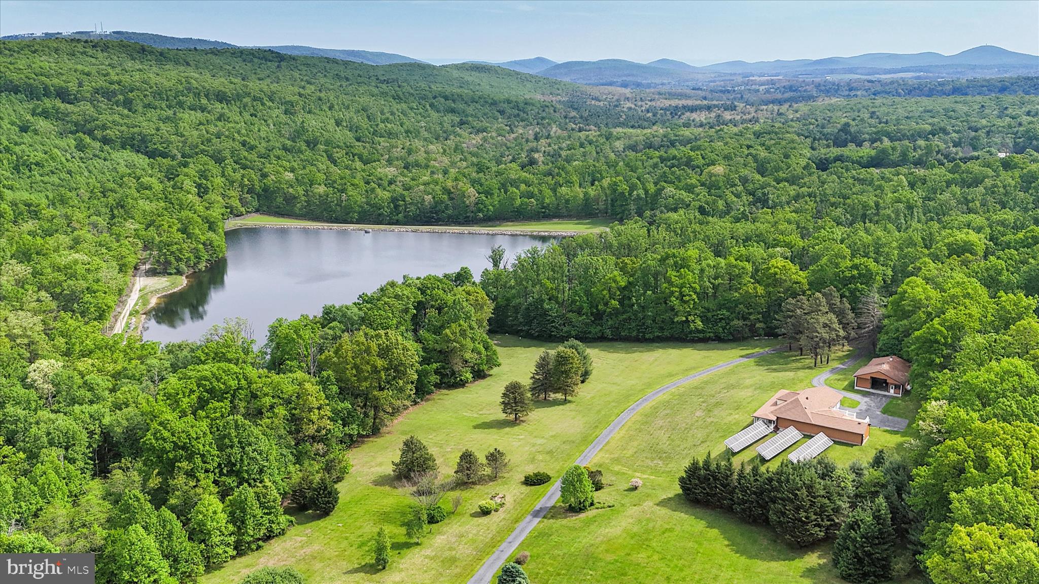 98 PEACH GLEN ROAD