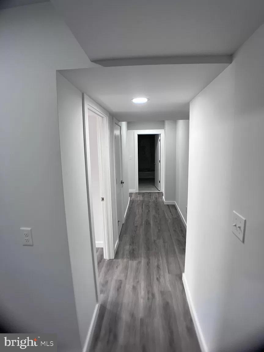 OLDE KENSINGTON - Residential Lease