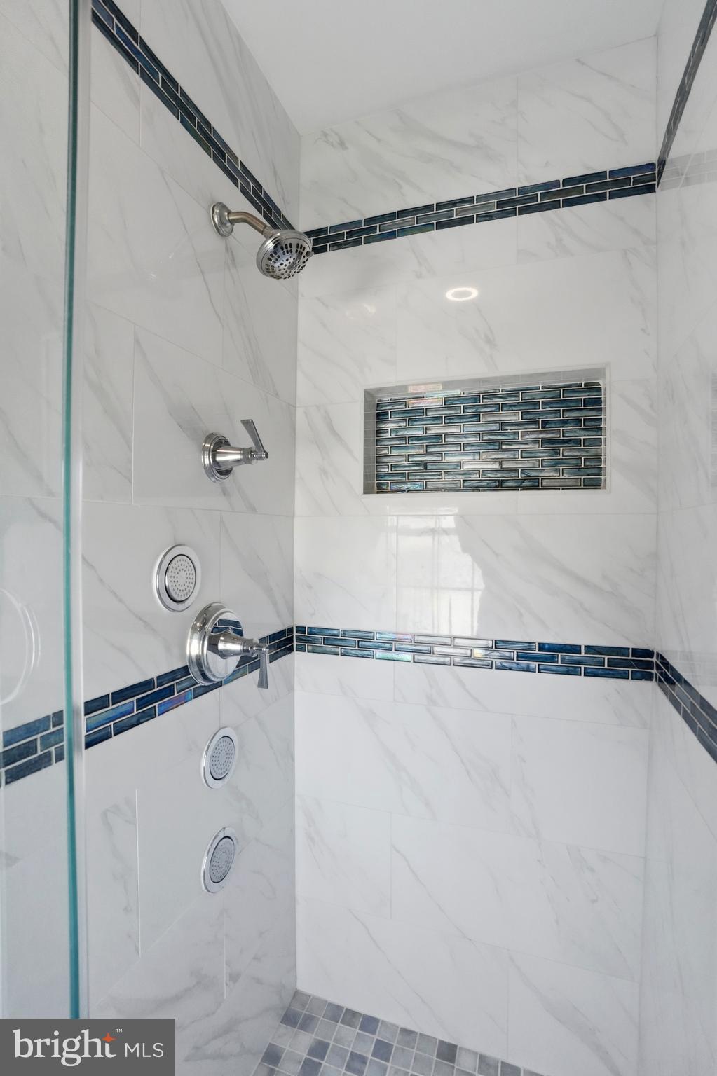 CONSHOHOCKEN - Residential